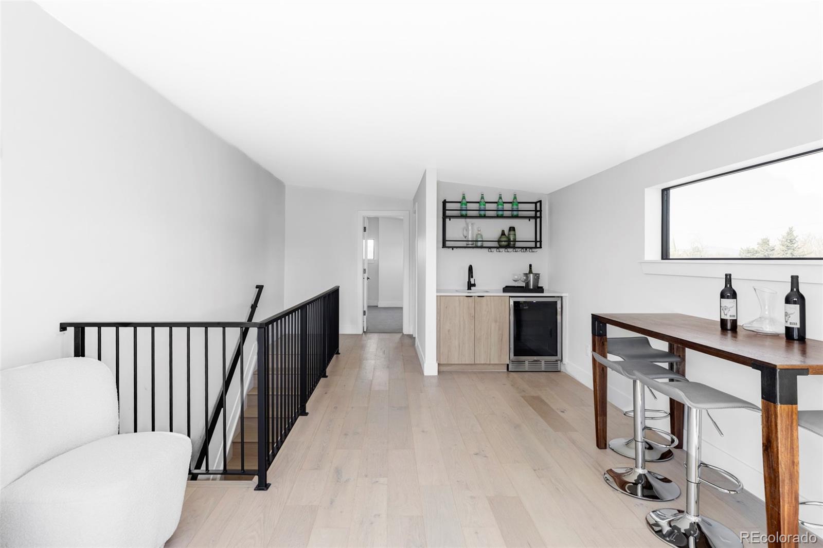 MLS Image #29 for 421 s pearl street,denver, Colorado