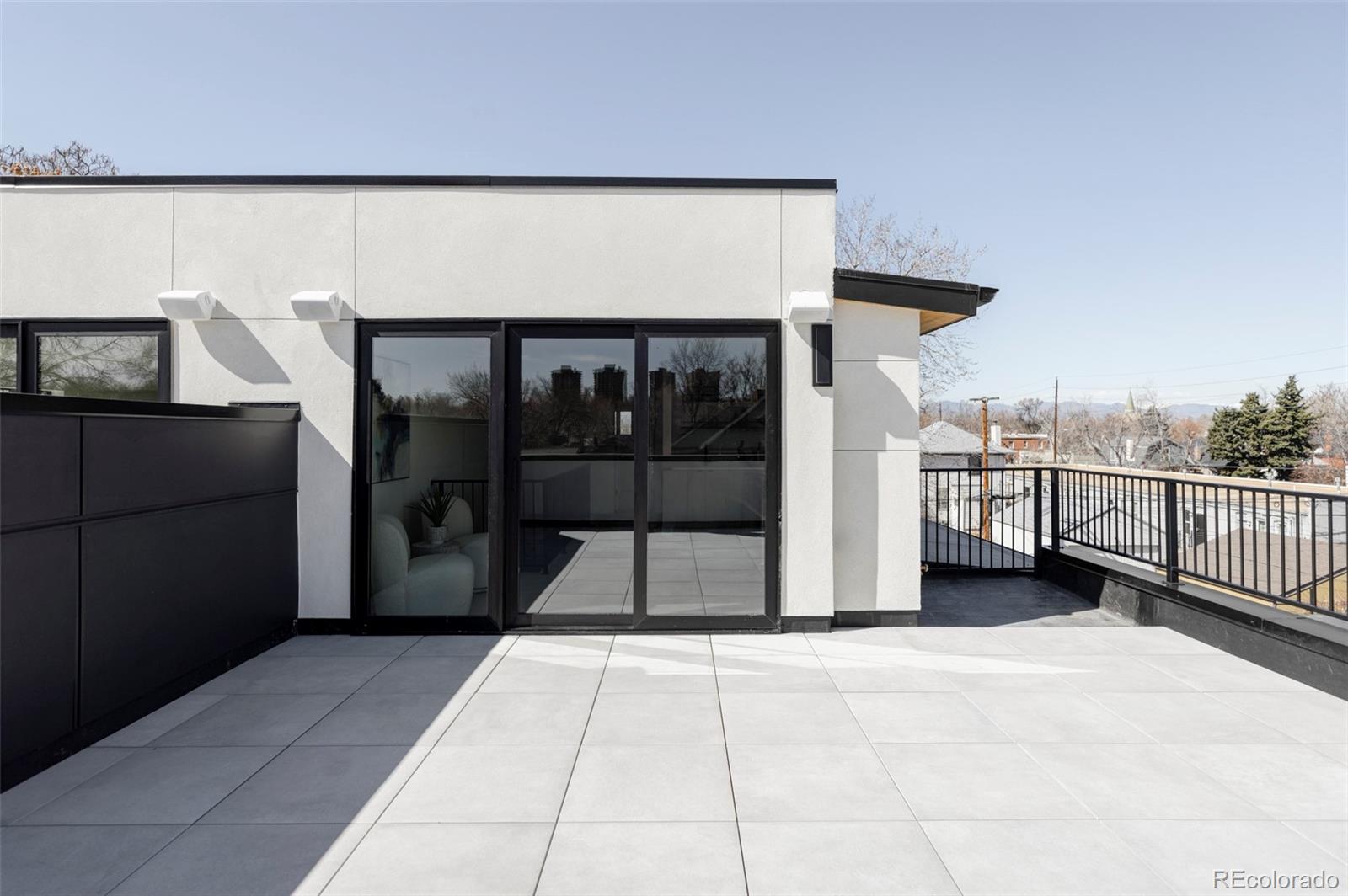 MLS Image #30 for 421 s pearl street,denver, Colorado