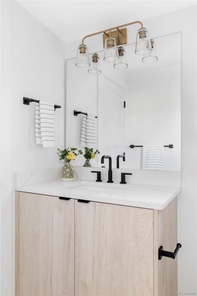 MLS Image #32 for 421 s pearl street,denver, Colorado