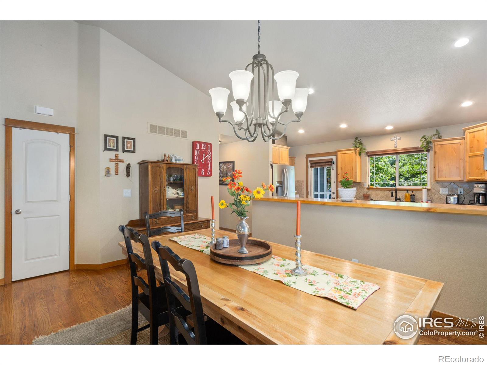 MLS Image #4 for 1035  canal drive,windsor, Colorado