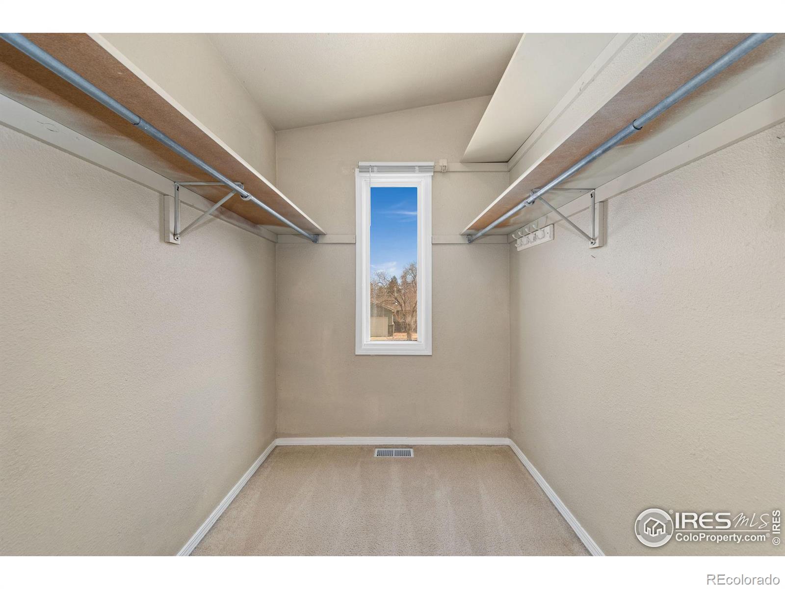 MLS Image #17 for 2515  manet court,fort collins, Colorado