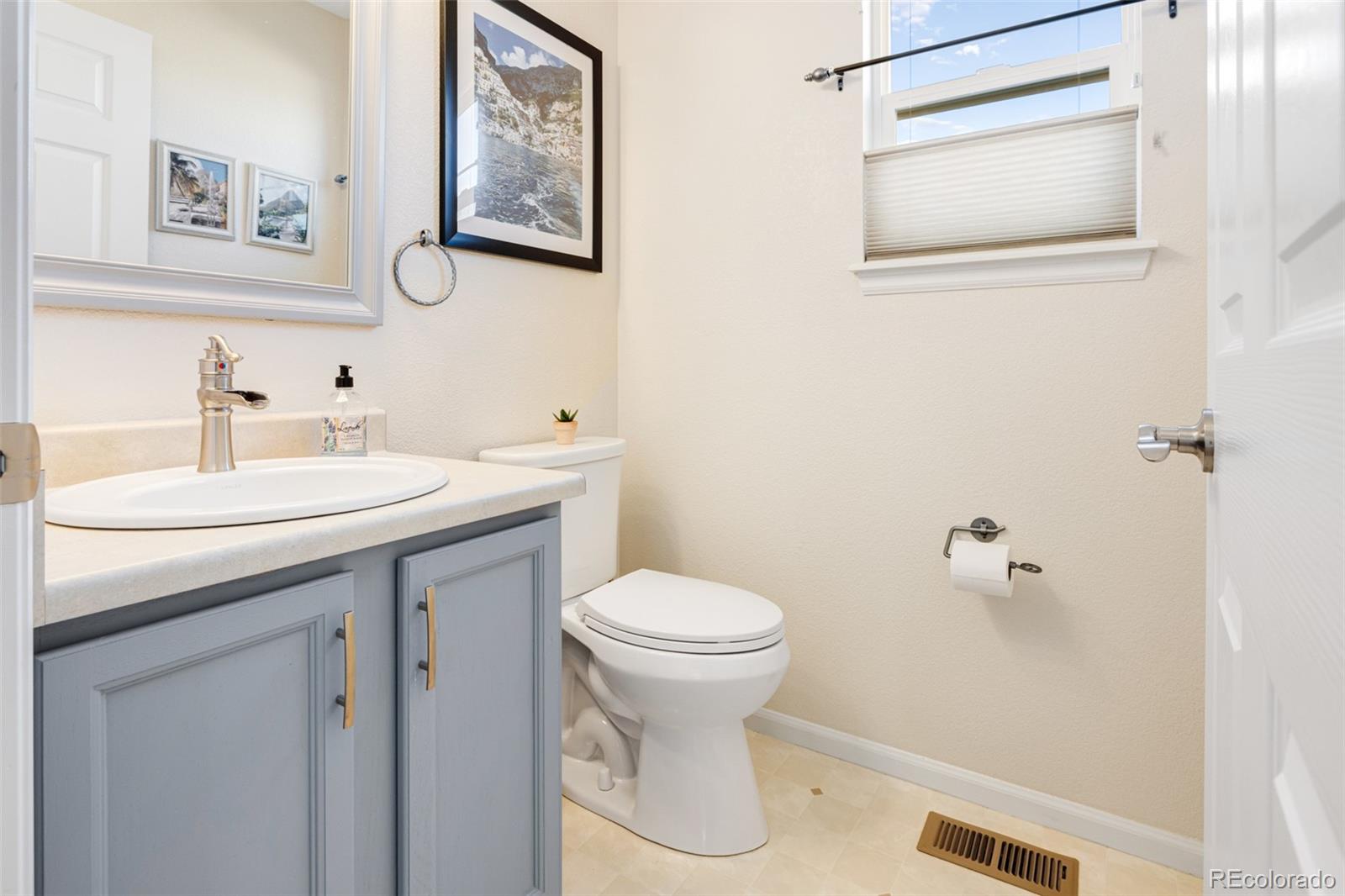 MLS Image #8 for 10535  garfield street,thornton, Colorado