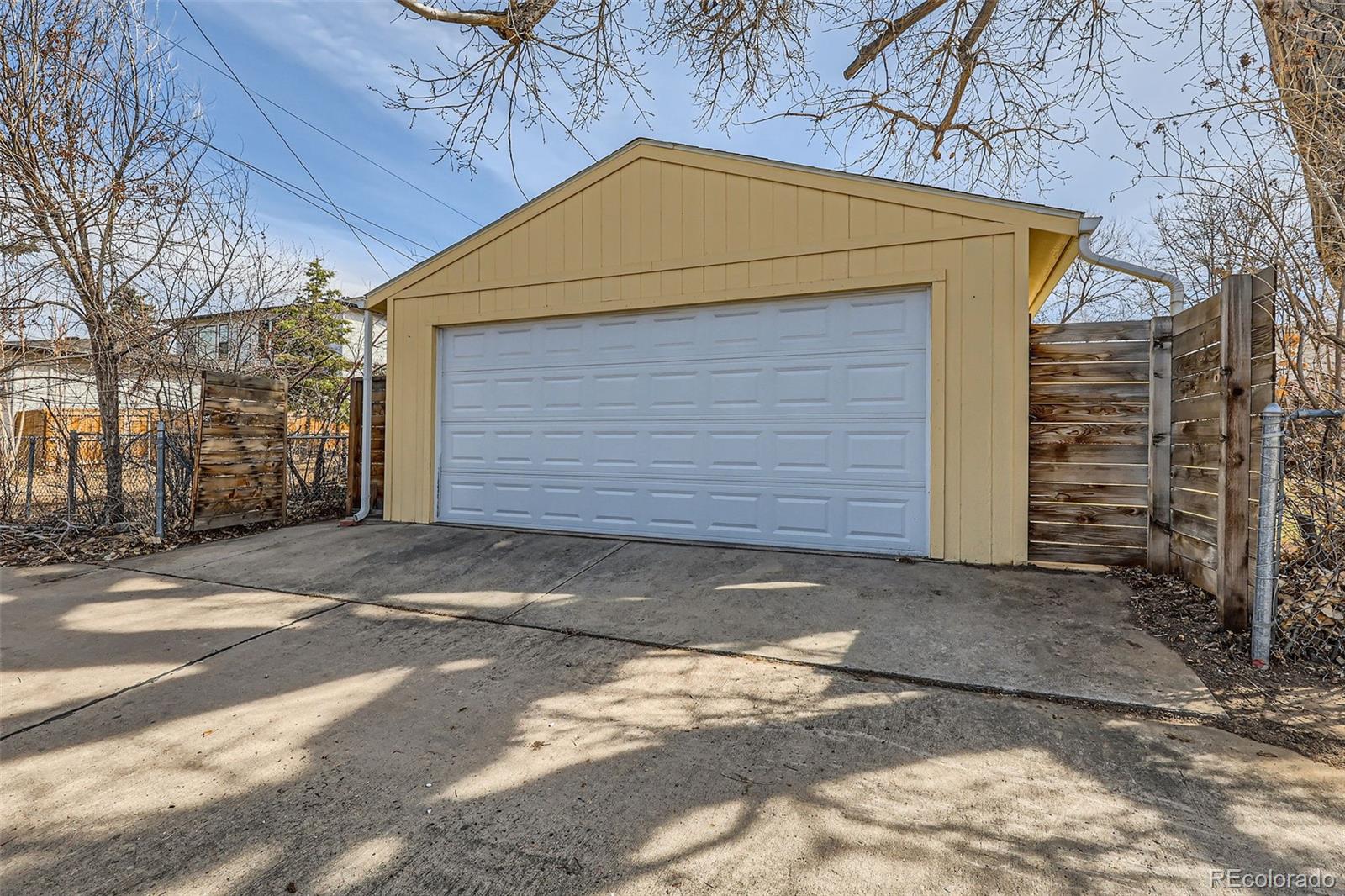 MLS Image #28 for 1261 s harrison street,denver, Colorado