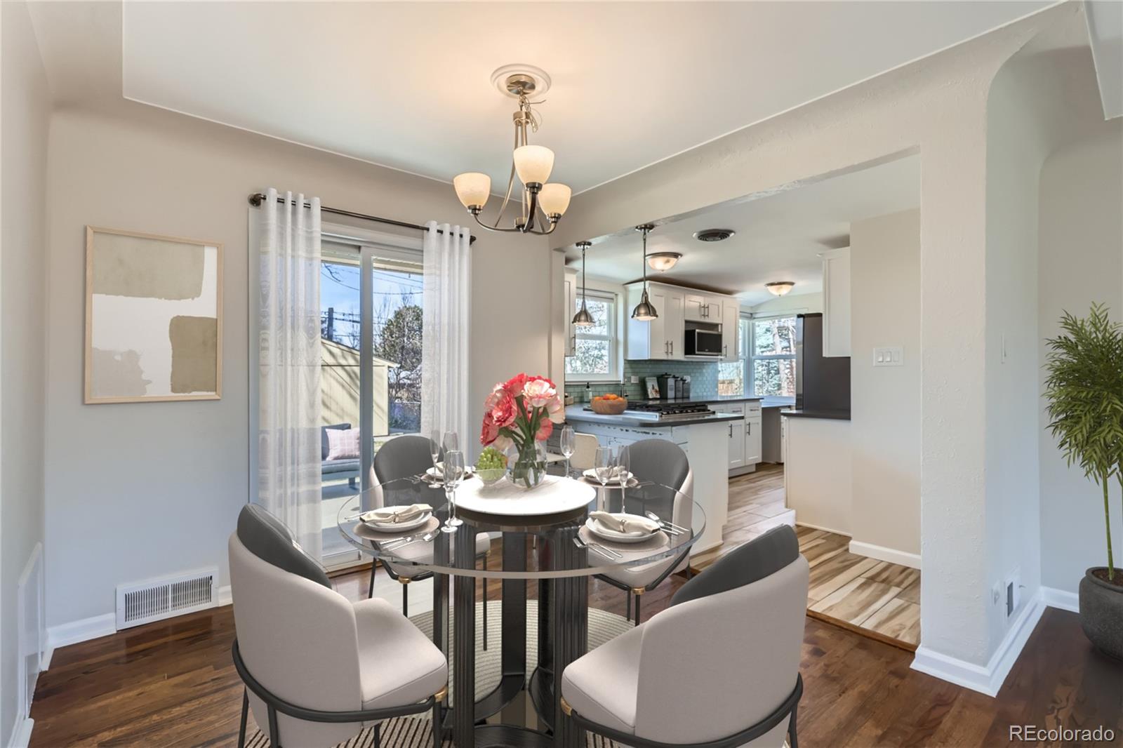 MLS Image #8 for 1261 s harrison street,denver, Colorado