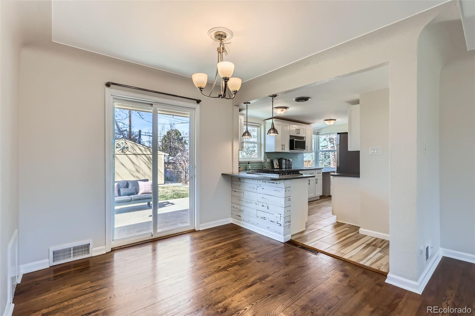 MLS Image #9 for 1261 s harrison street,denver, Colorado