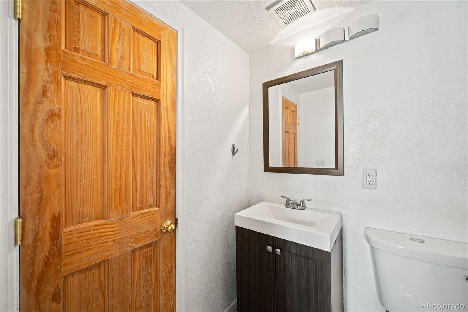 MLS Image #10 for 336 n grant street,denver, Colorado