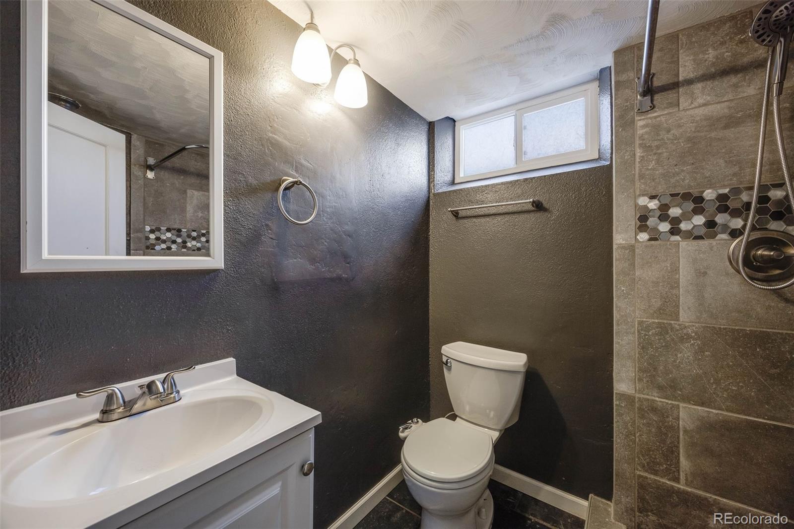 MLS Image #18 for 5611 e 13th avenue,denver, Colorado