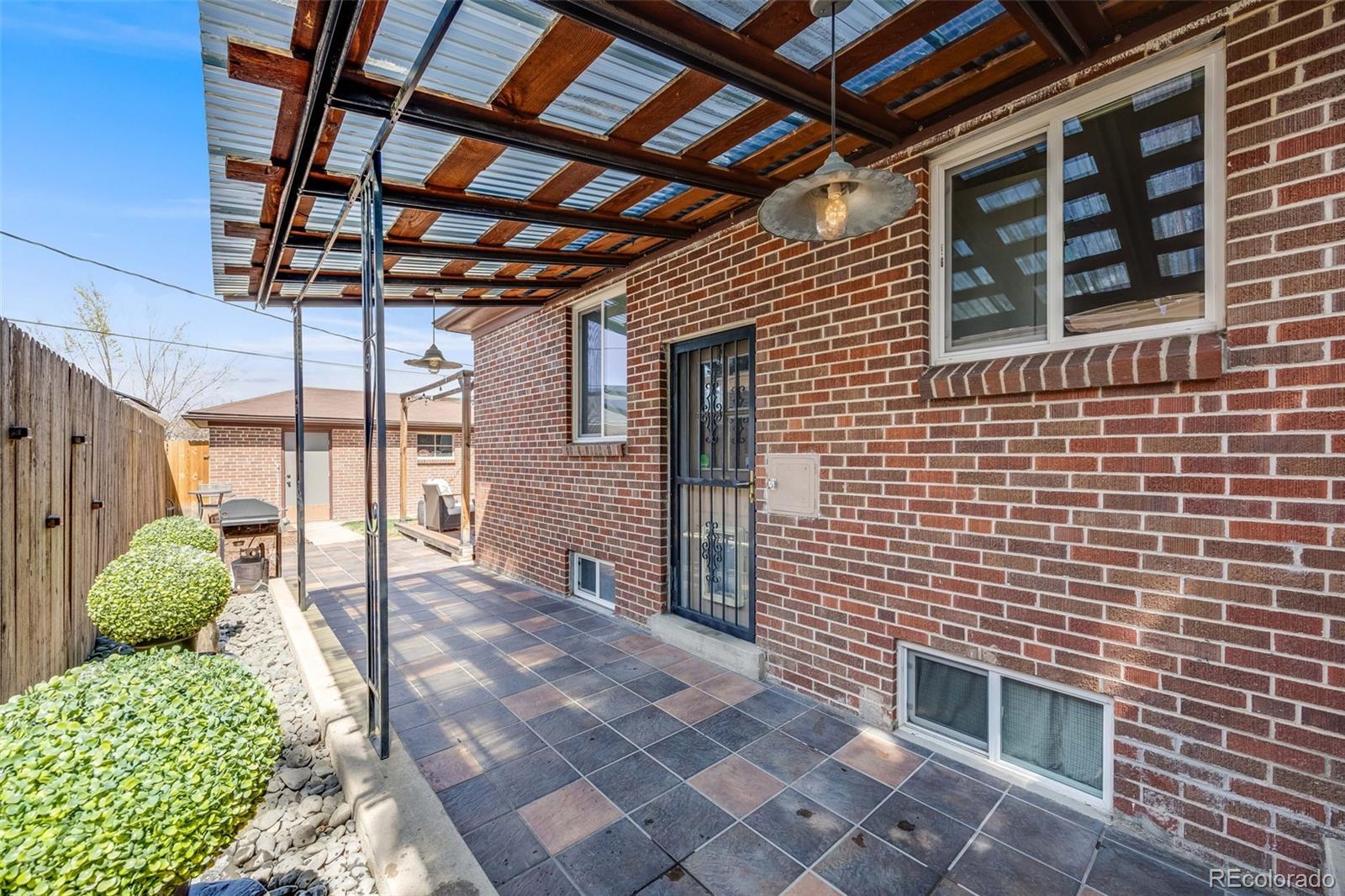 MLS Image #21 for 5611 e 13th avenue,denver, Colorado