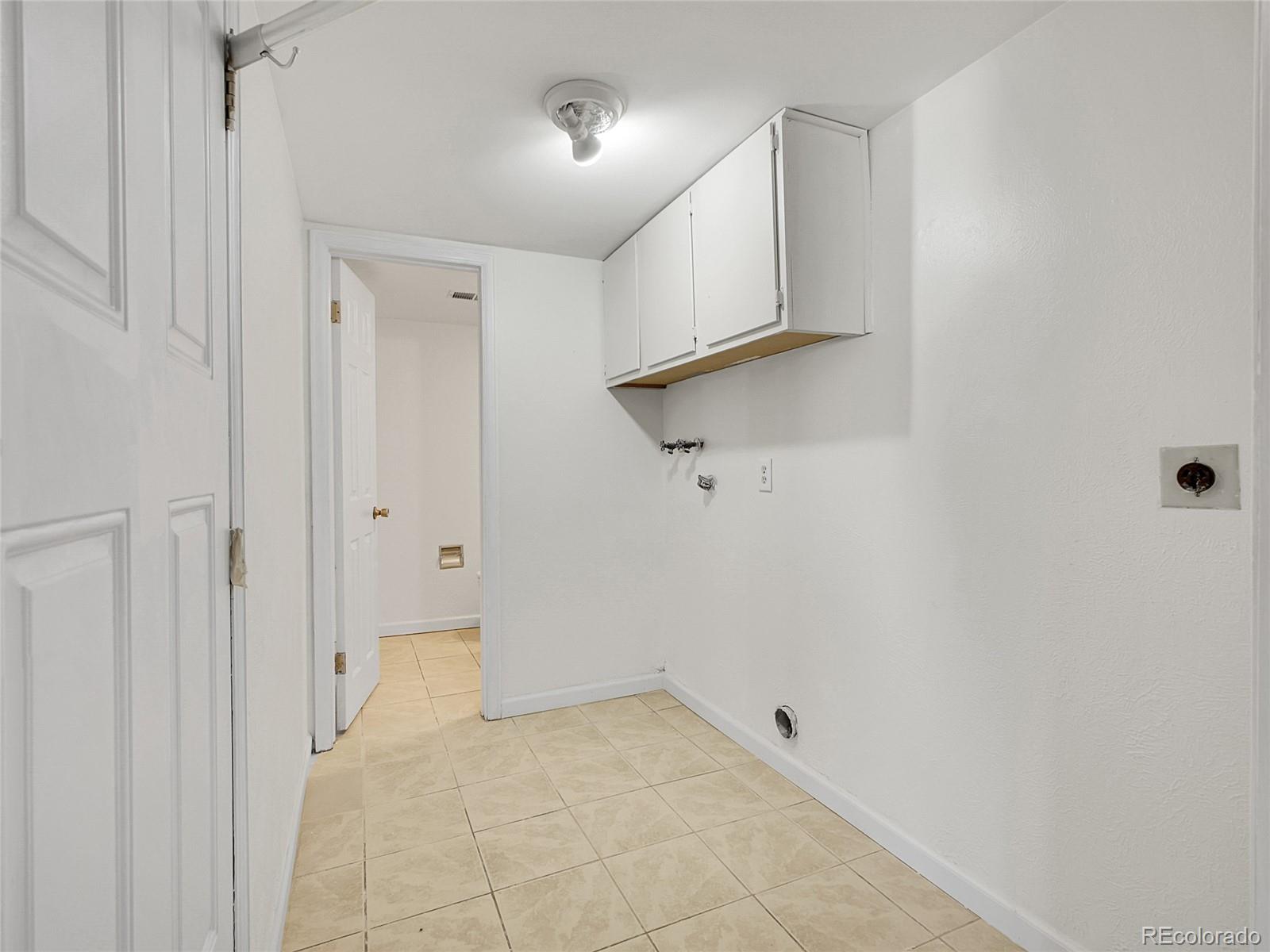 MLS Image #13 for 11535  albion court,thornton, Colorado