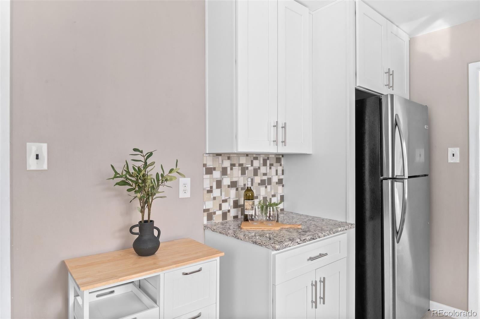 MLS Image #11 for 357  zenobia street,denver, Colorado