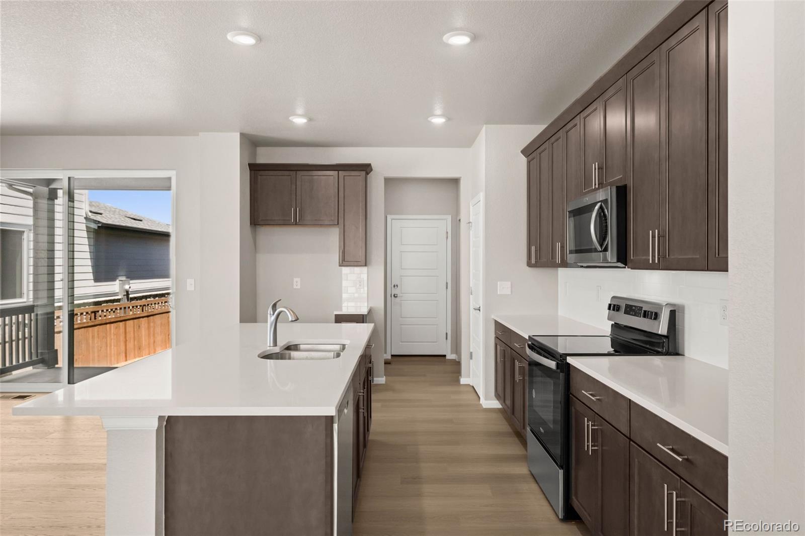 MLS Image #18 for 21044 e 63rd drive,aurora, Colorado