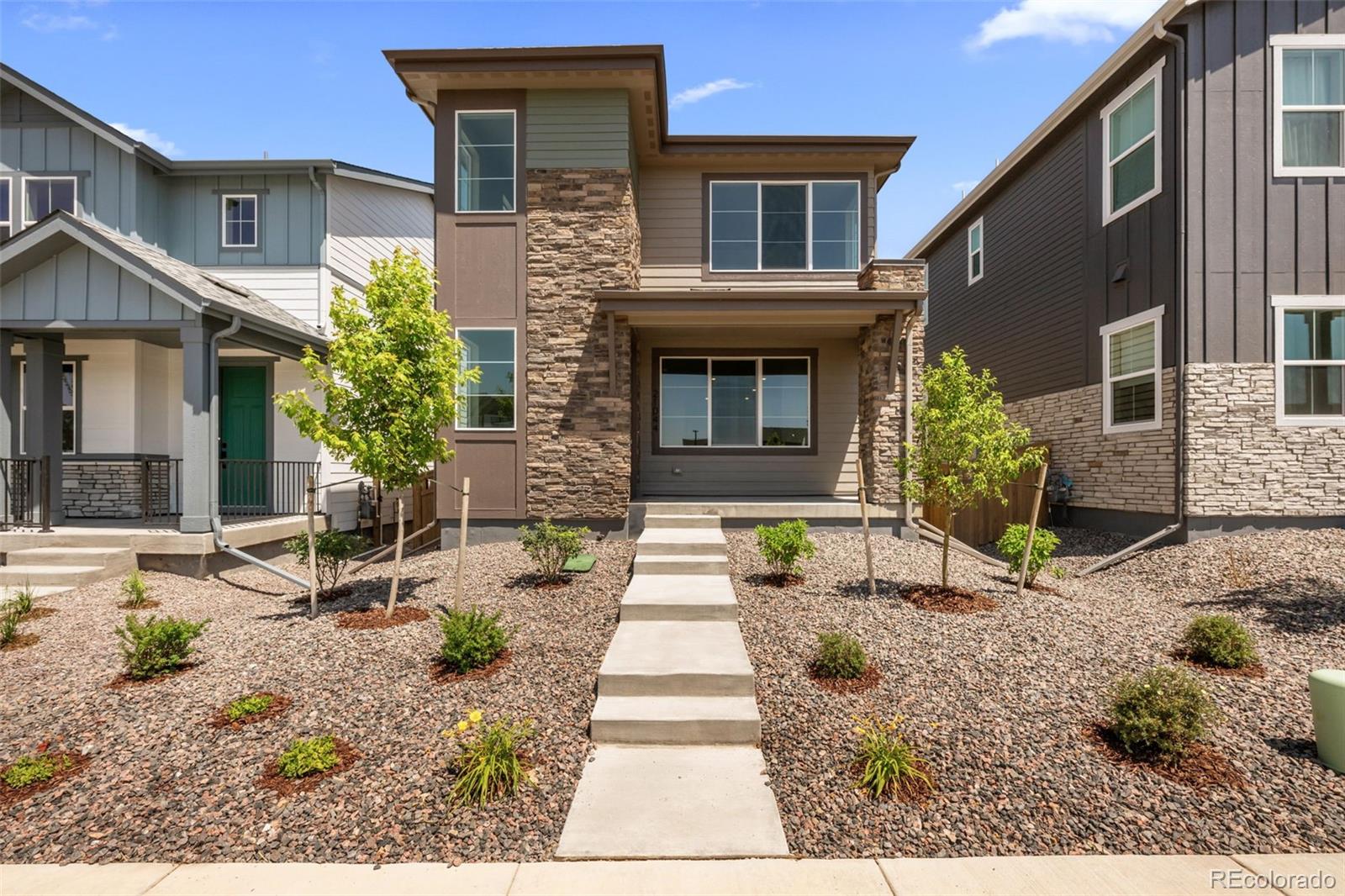 MLS Image #2 for 21044 e 63rd drive,aurora, Colorado