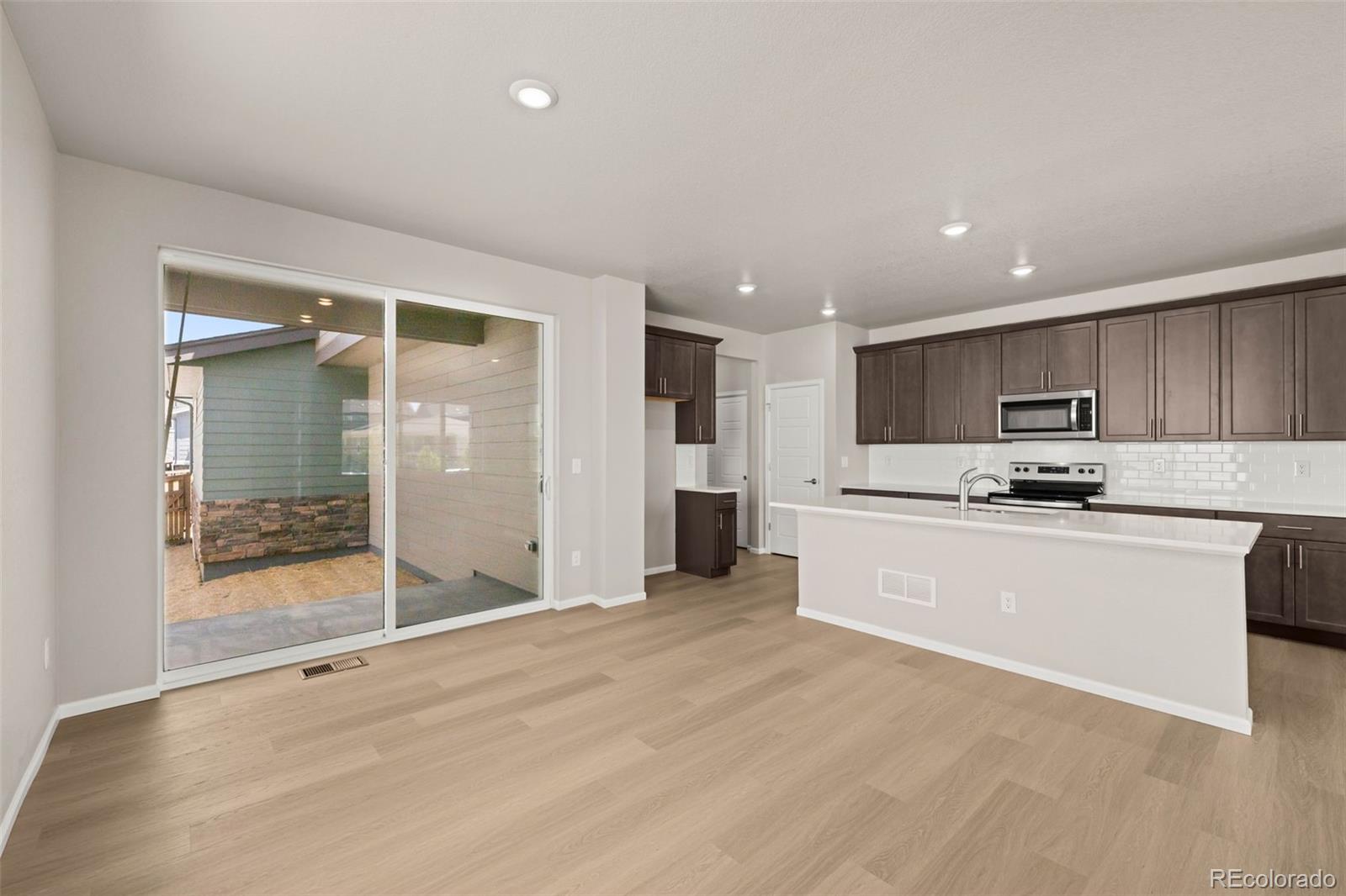 MLS Image #25 for 21044 e 63rd drive,aurora, Colorado