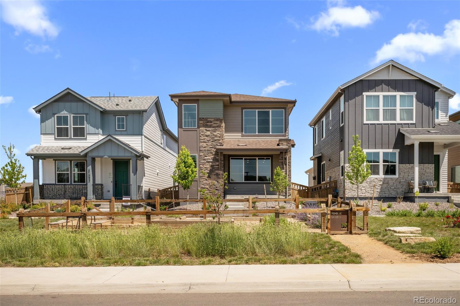 MLS Image #5 for 21044 e 63rd drive,aurora, Colorado
