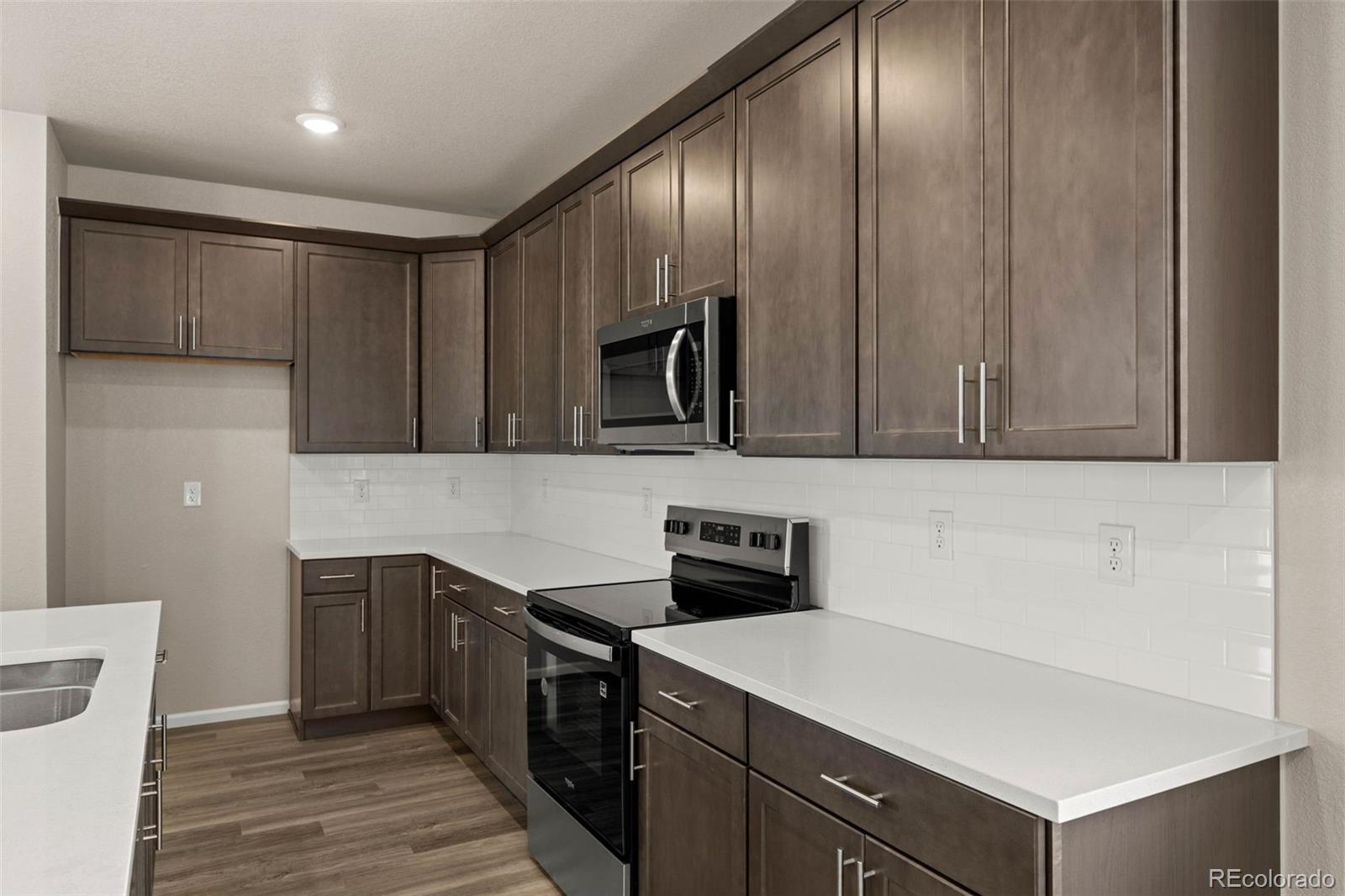 MLS Image #18 for 20871 e 60th avenue,aurora, Colorado