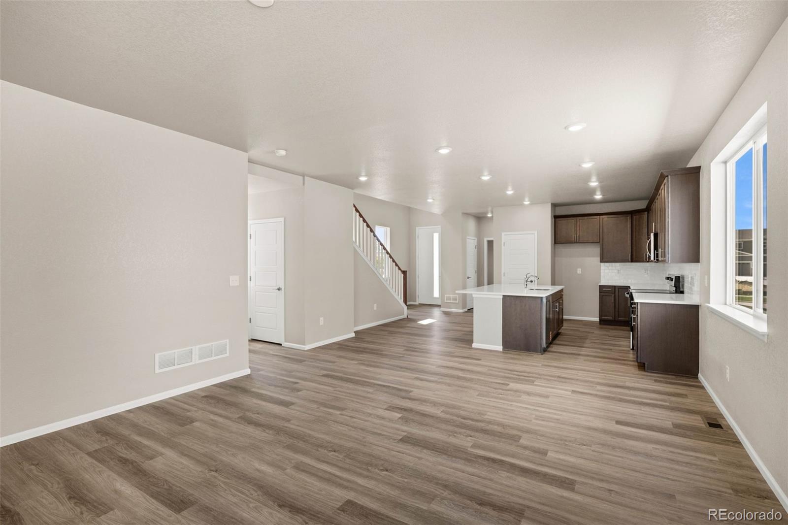 MLS Image #24 for 20871 e 60th avenue,aurora, Colorado
