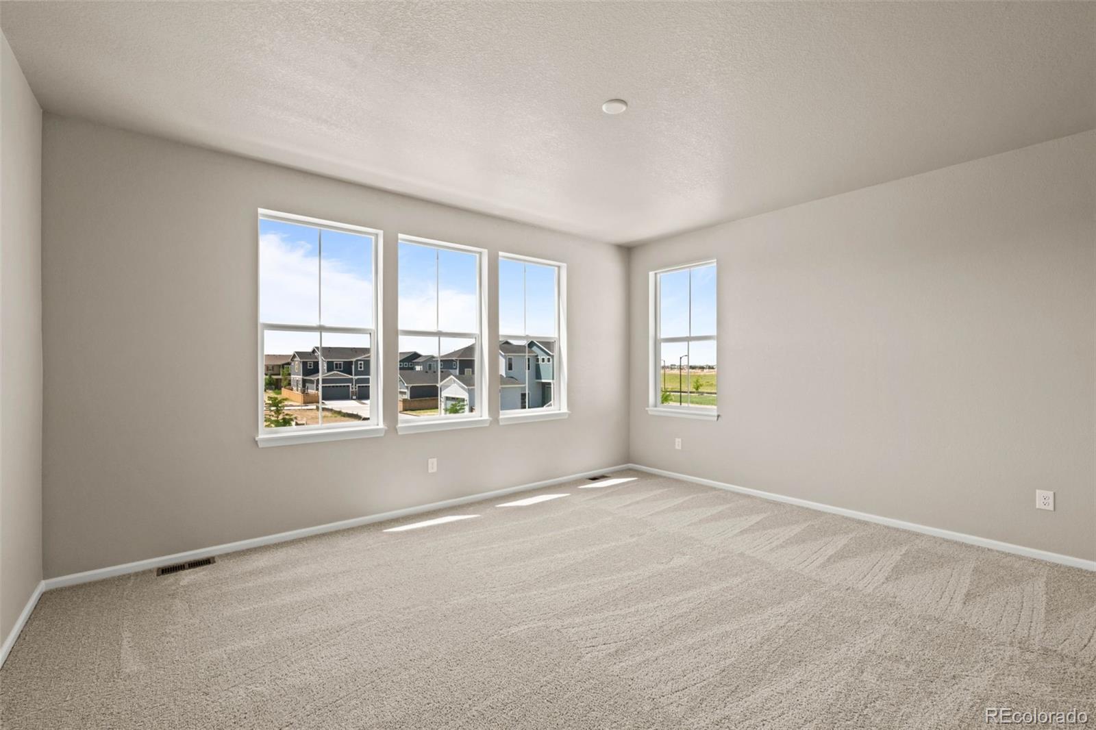 MLS Image #31 for 20871 e 60th avenue,aurora, Colorado