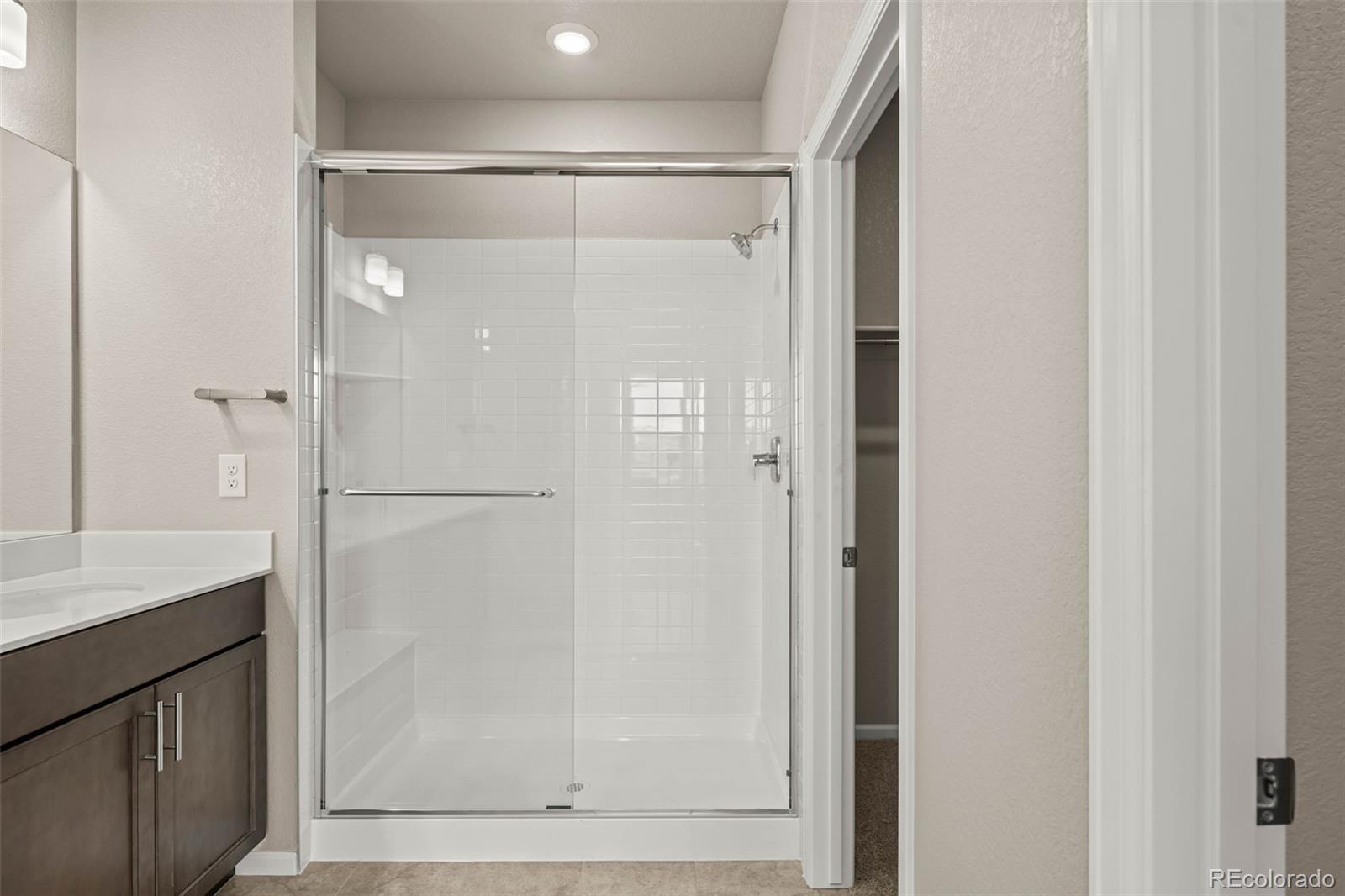 MLS Image #37 for 20871 e 60th avenue,aurora, Colorado