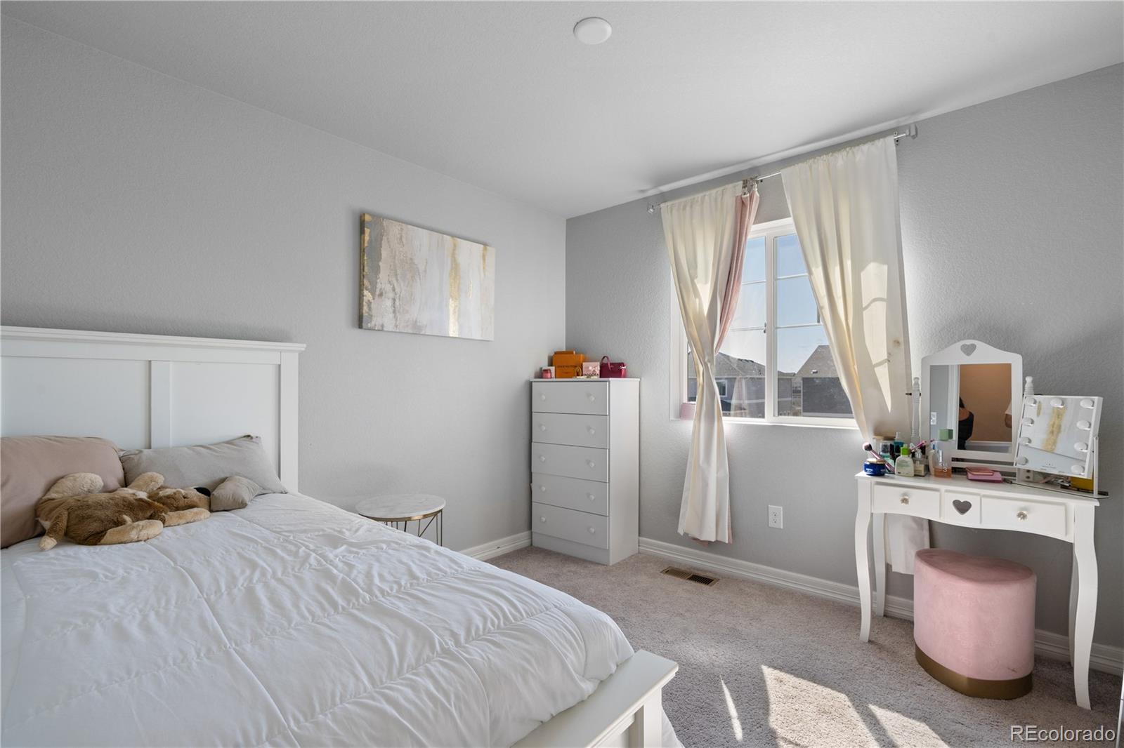 MLS Image #13 for 26818 e 1st place,aurora, Colorado