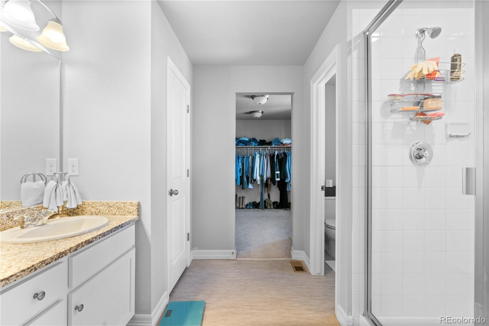 MLS Image #21 for 26818 e 1st place,aurora, Colorado