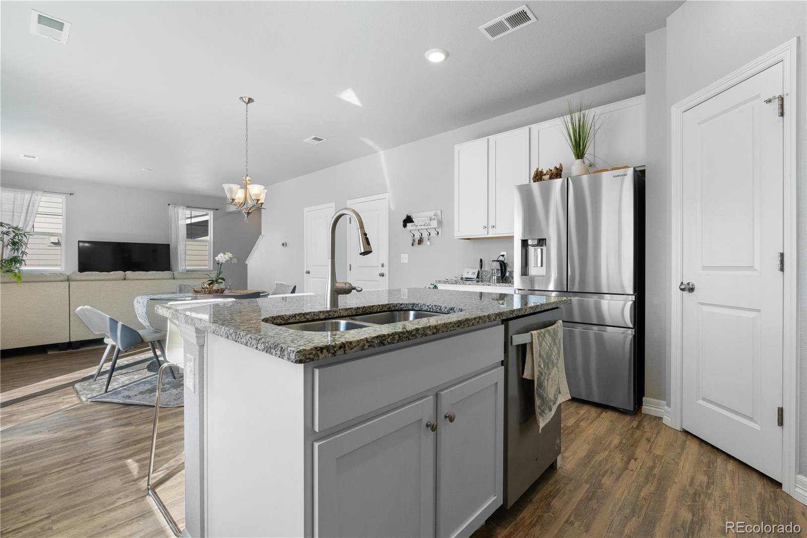 MLS Image #8 for 26818 e 1st place,aurora, Colorado