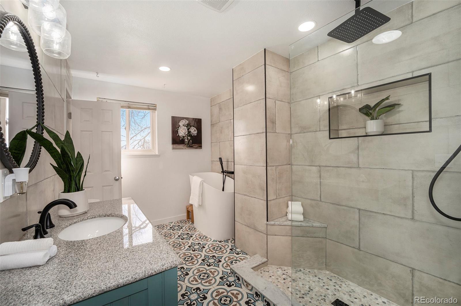 MLS Image #11 for 6532 s field way,littleton, Colorado