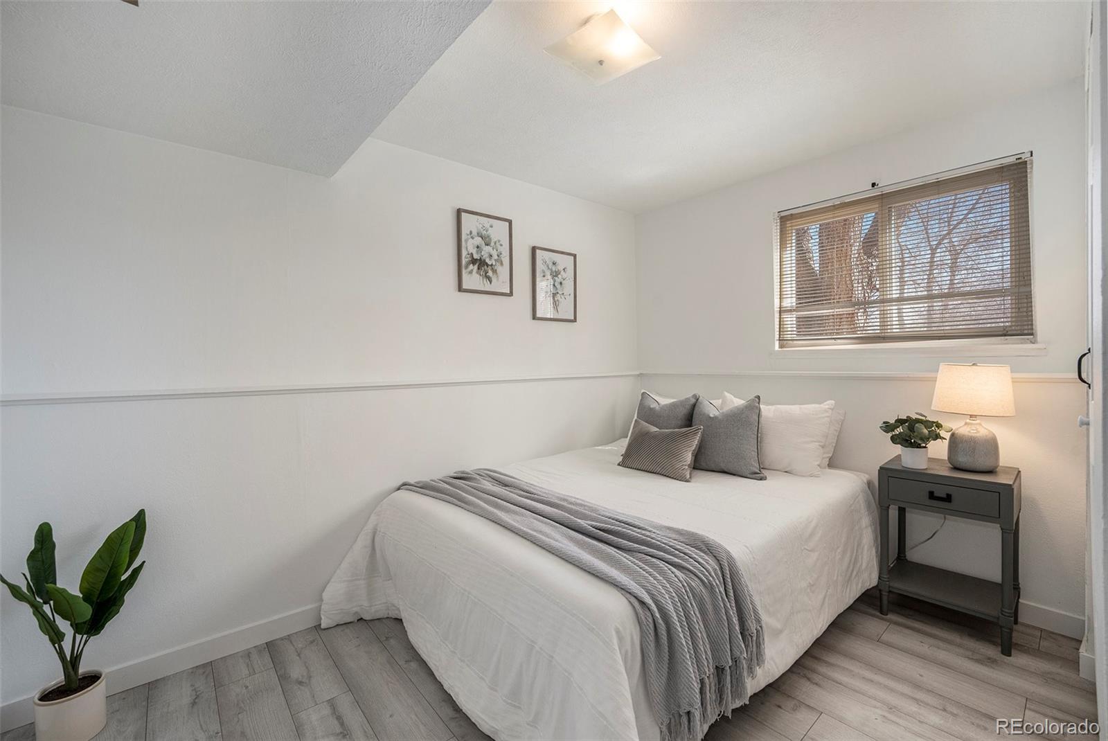 MLS Image #14 for 6532 s field way,littleton, Colorado