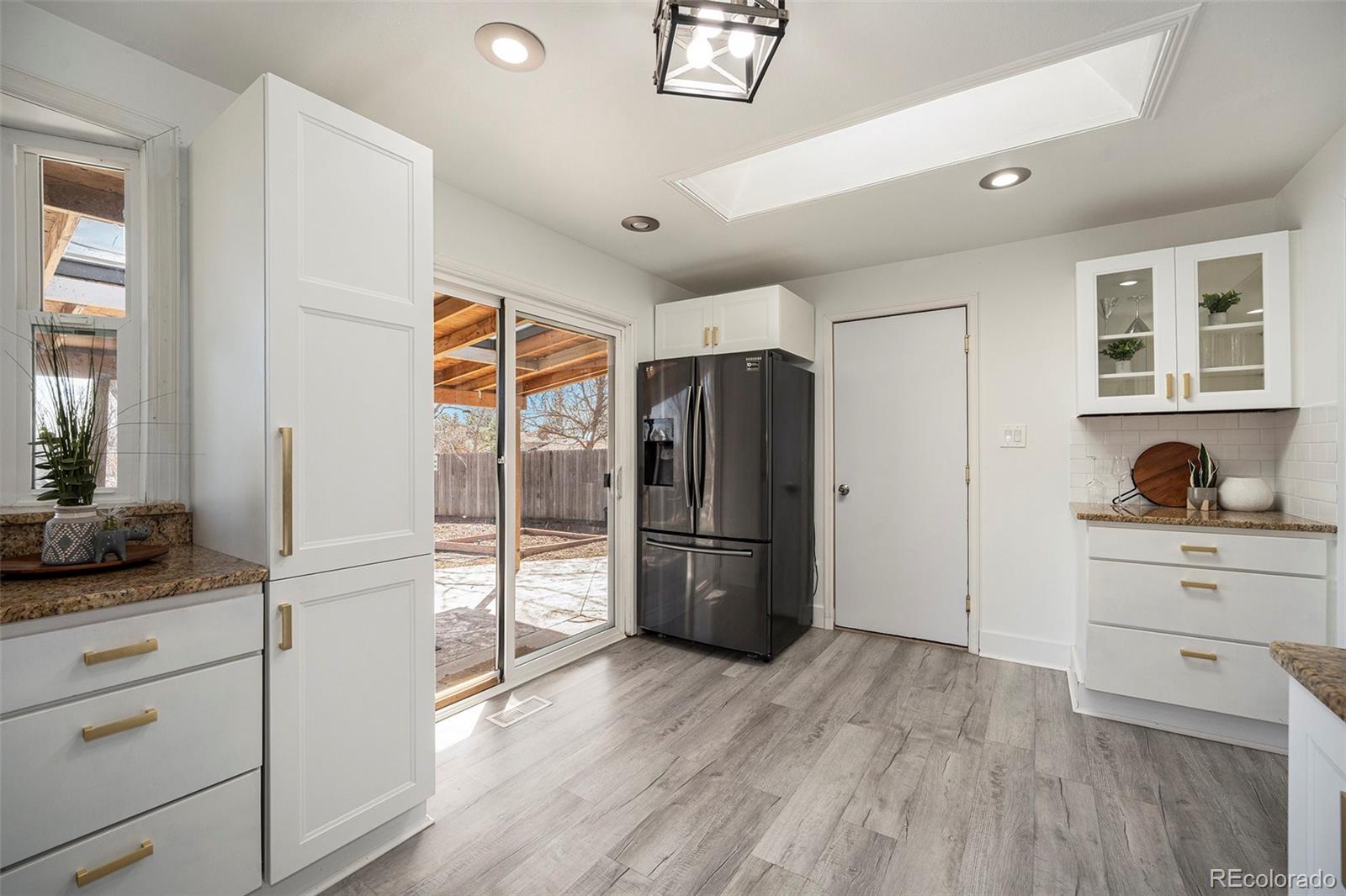 MLS Image #6 for 6532 s field way,littleton, Colorado
