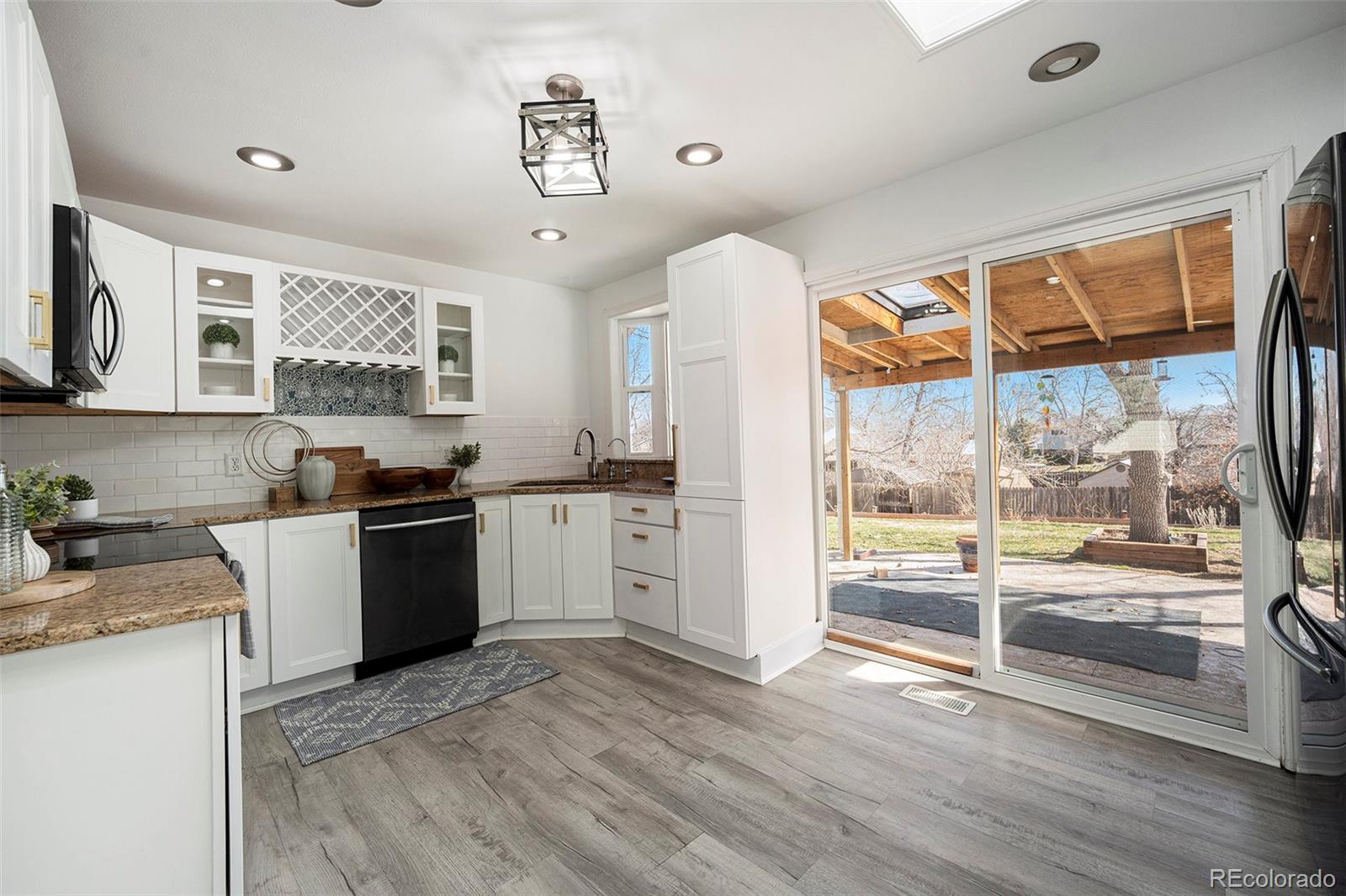 MLS Image #7 for 6532 s field way,littleton, Colorado
