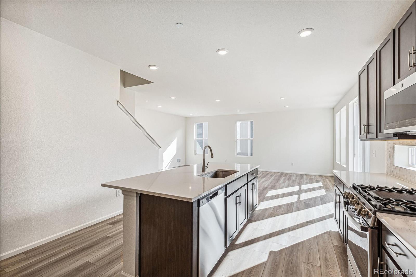 MLS Image #12 for 13382 e 110th way,commerce city, Colorado