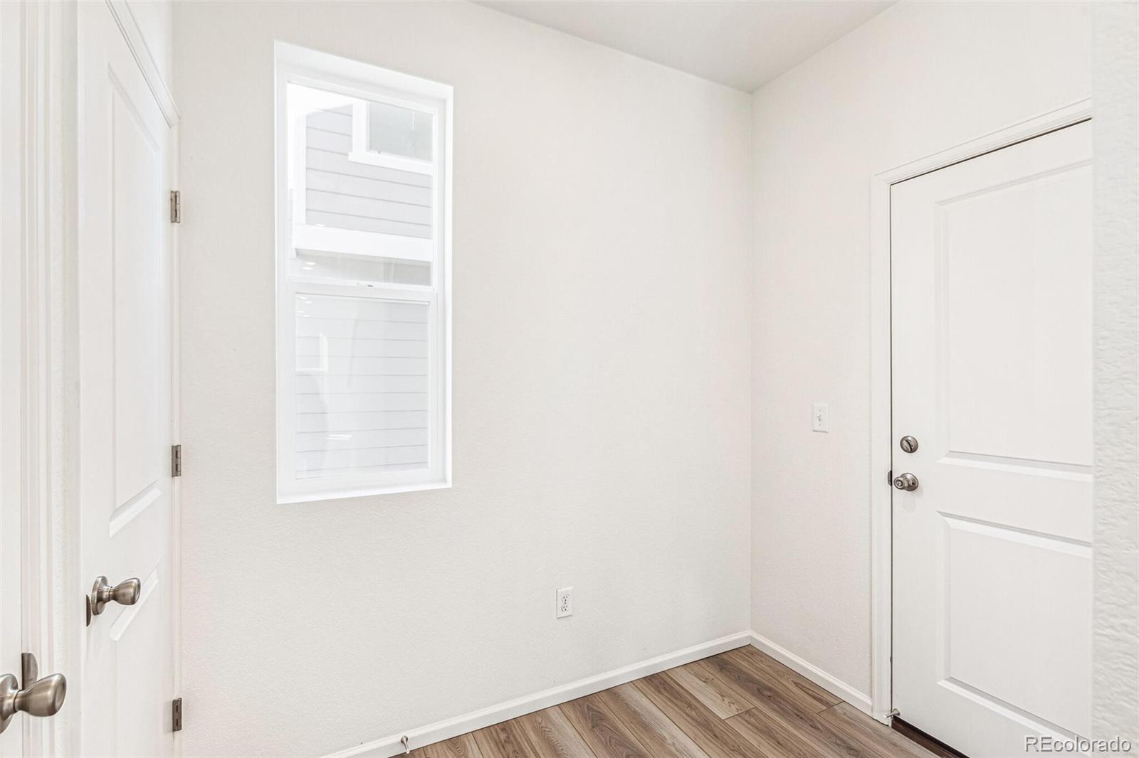 MLS Image #14 for 13382 e 110th way,commerce city, Colorado