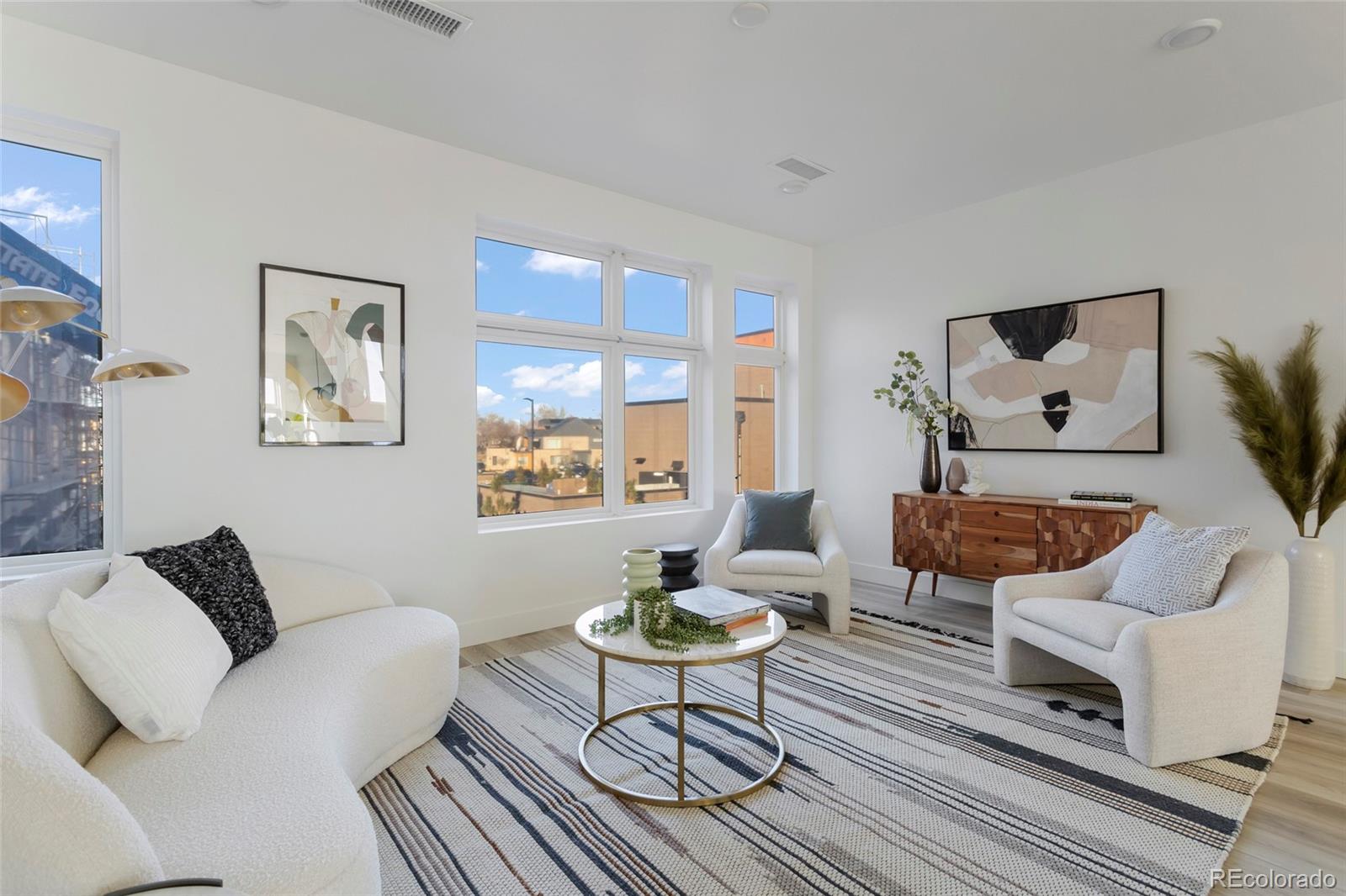 MLS Image #6 for 8  oneida court,denver, Colorado