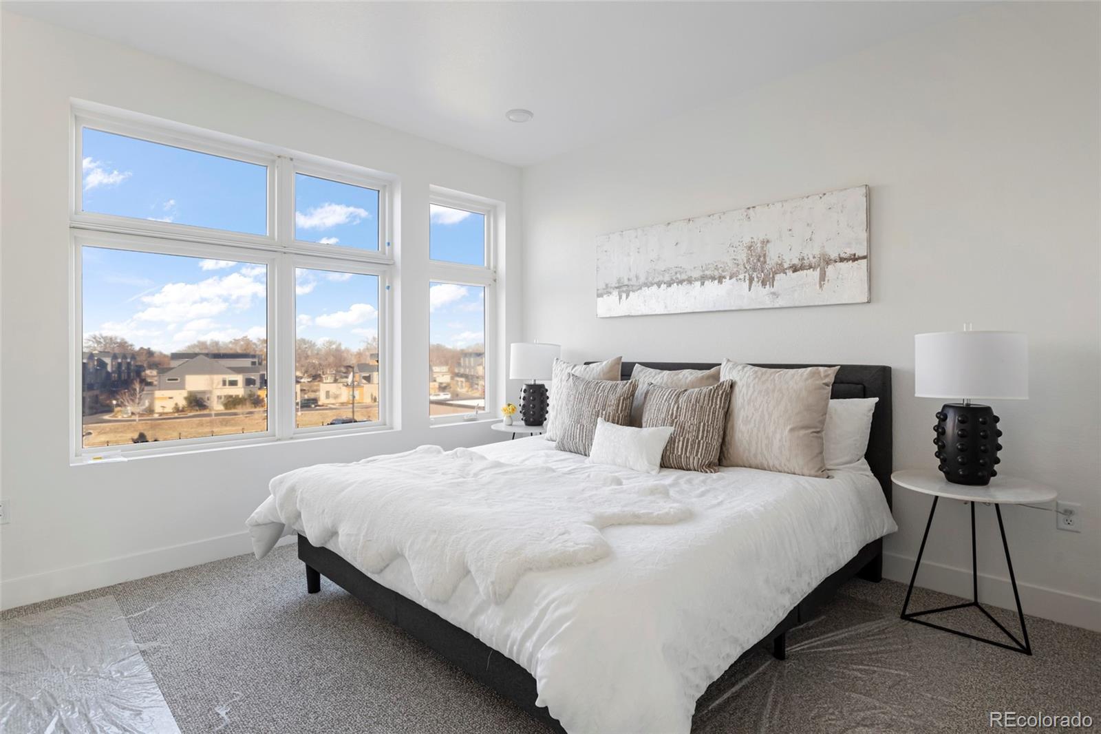 MLS Image #9 for 8  oneida court,denver, Colorado
