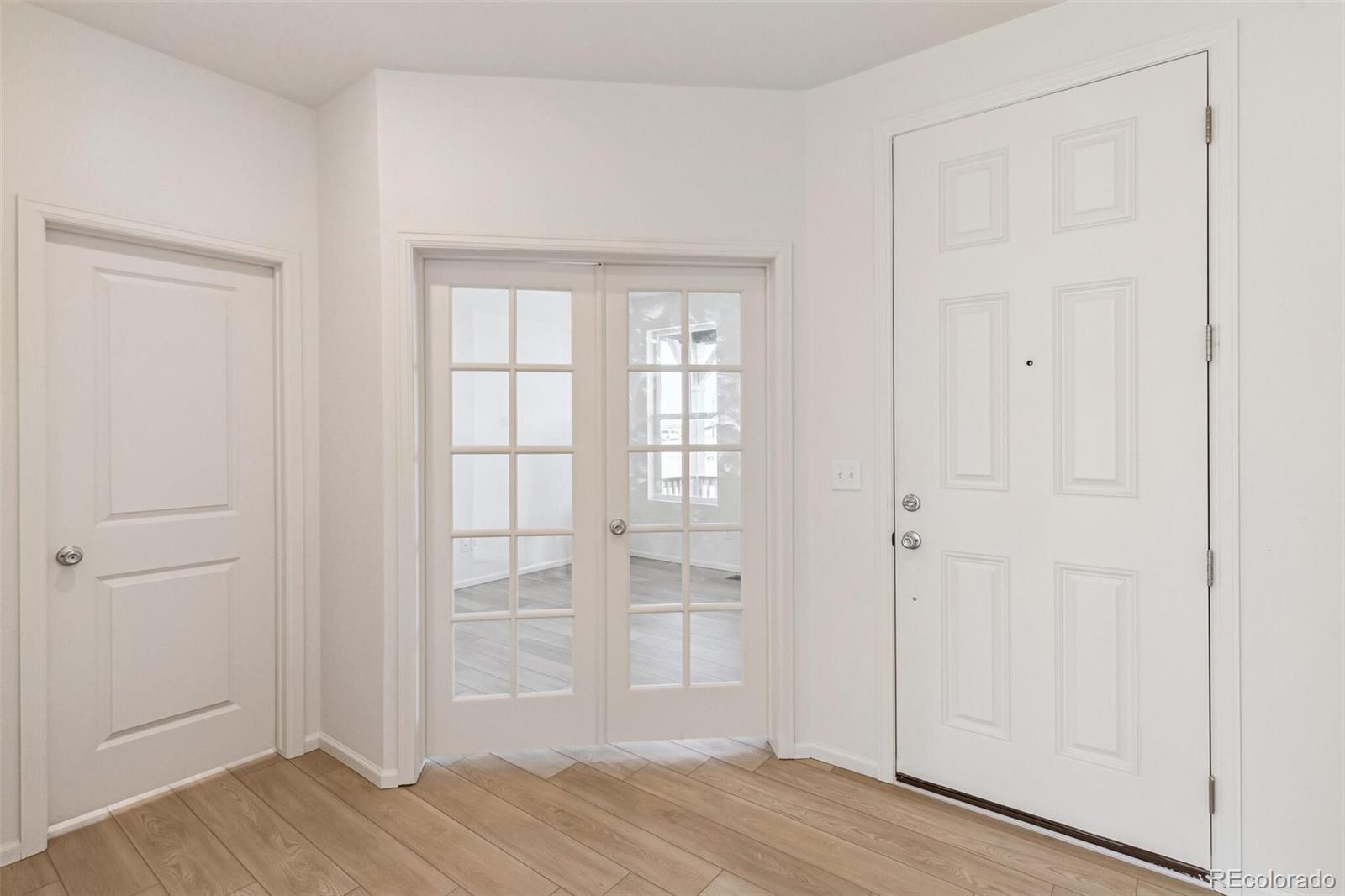 MLS Image #16 for 13422 e 110th way,commerce city, Colorado
