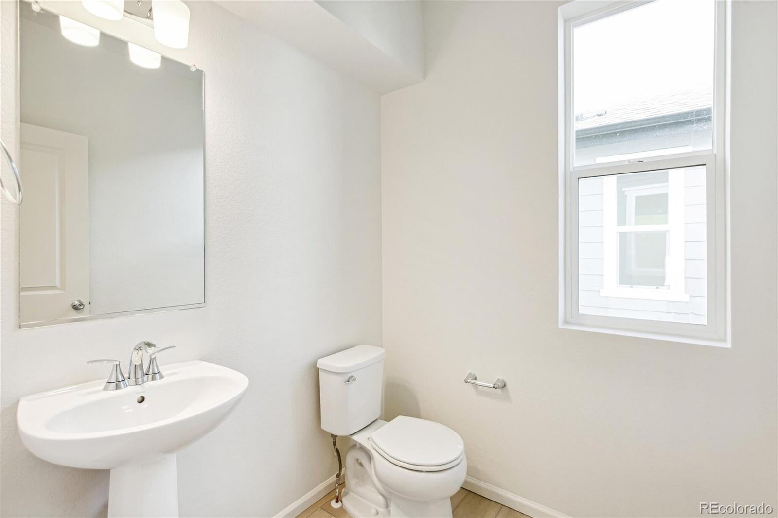 MLS Image #18 for 13422 e 110th way,commerce city, Colorado