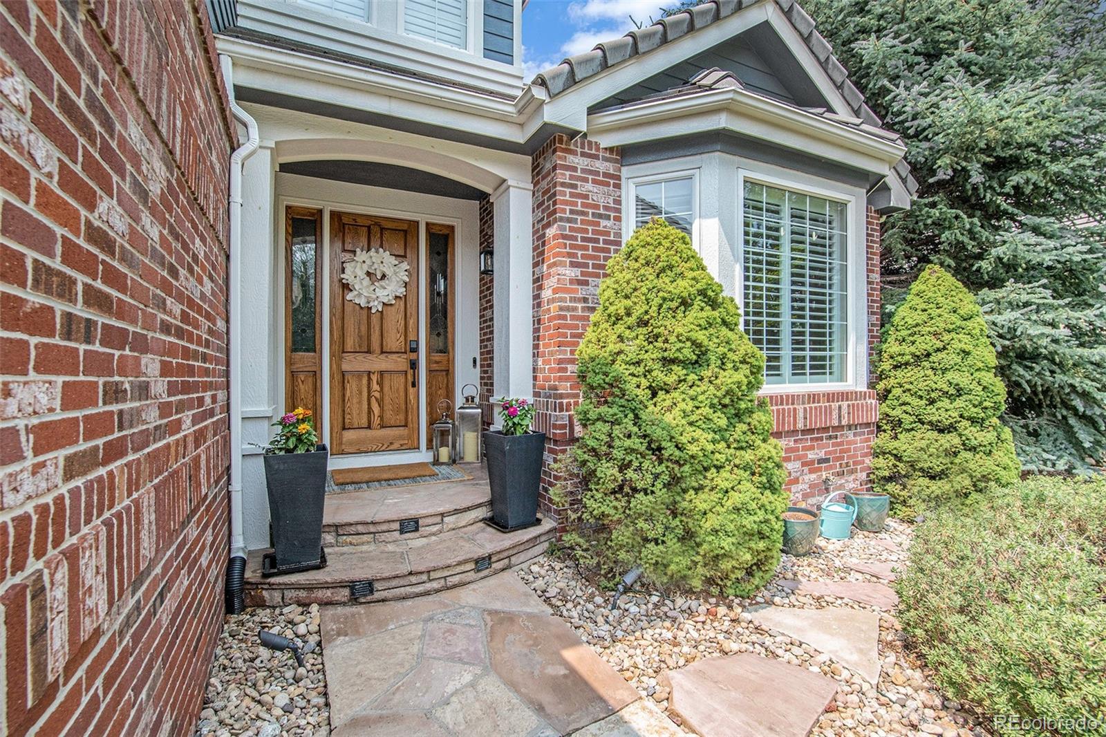MLS Image #2 for 21416 e ottawa circle,aurora, Colorado