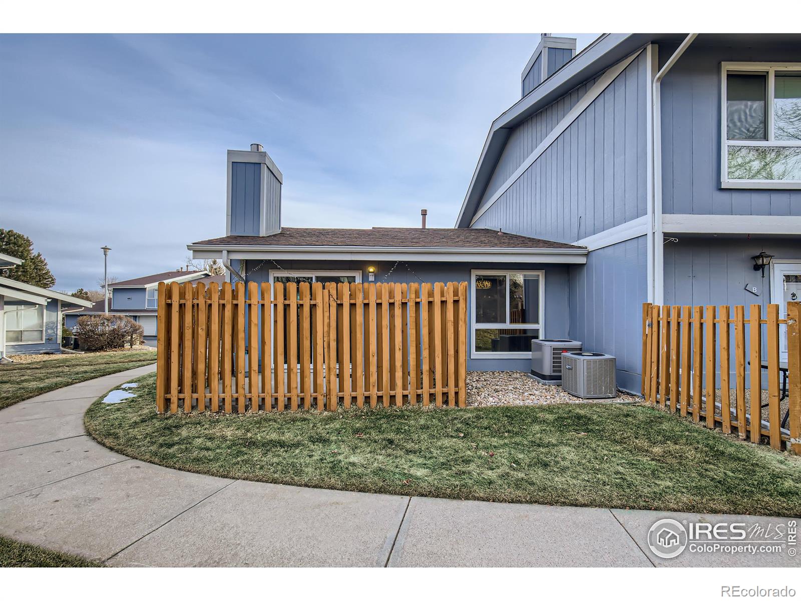MLS Image #17 for 8483  everett way a,arvada, Colorado