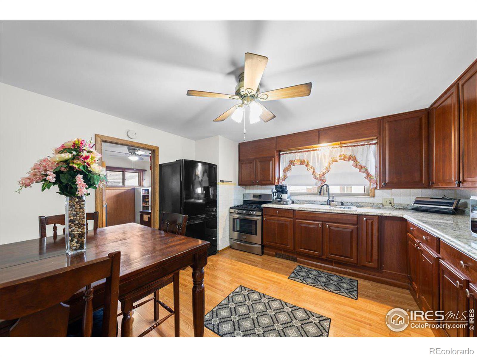 MLS Image #5 for 954  colorado avenue,loveland, Colorado