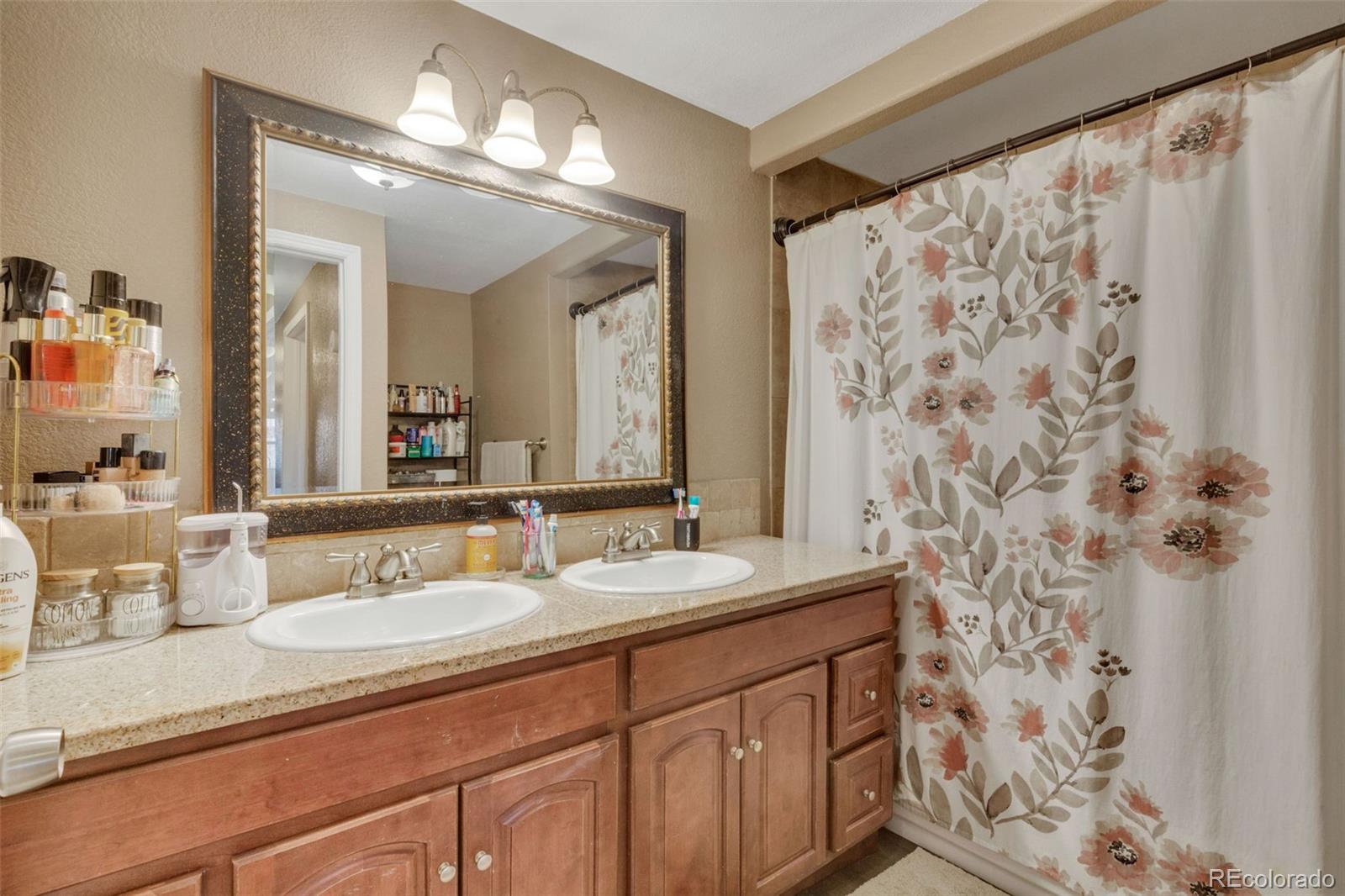 MLS Image #11 for 1177  jamaica street,aurora, Colorado