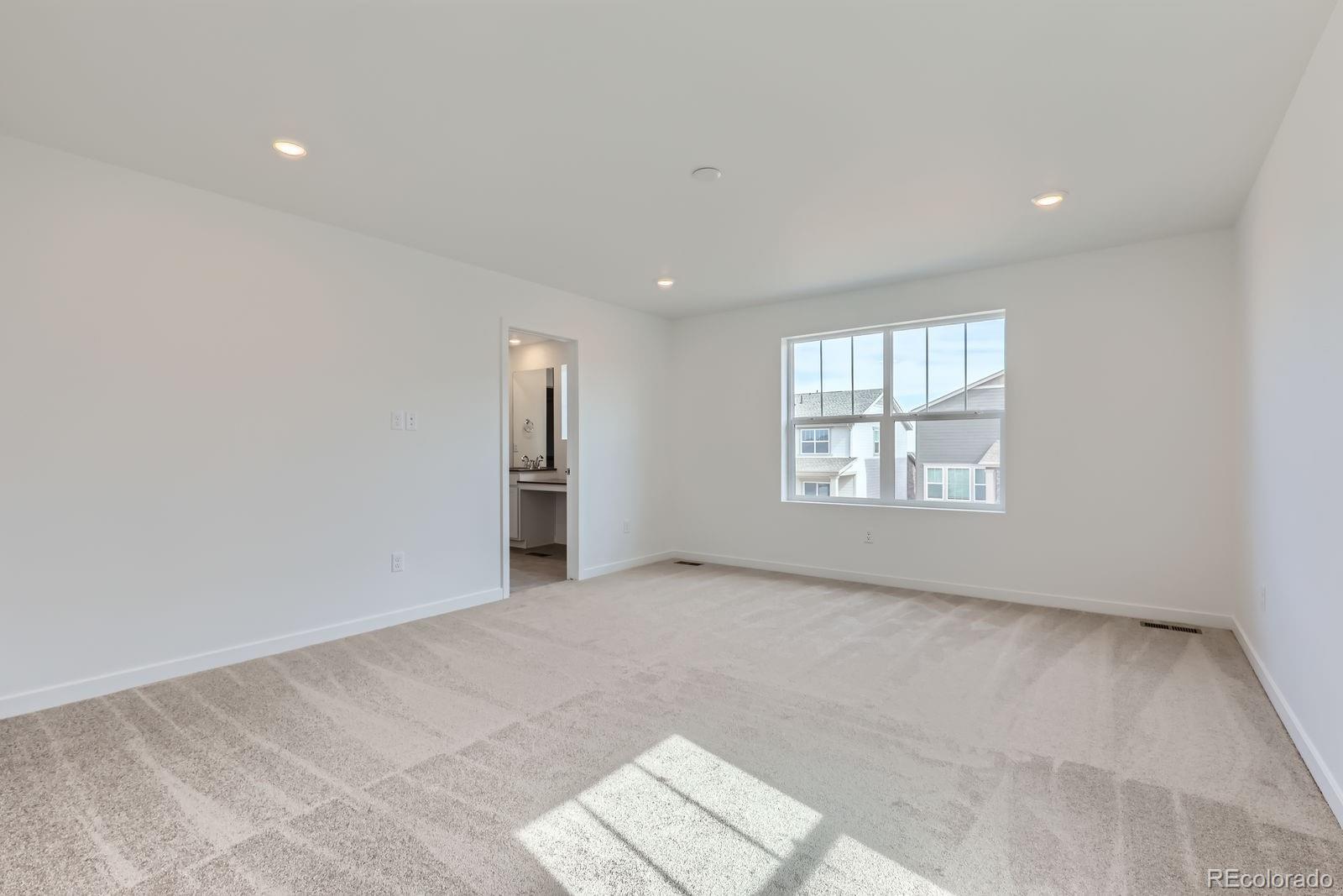 MLS Image #7 for 28625 e 6th place,watkins, Colorado