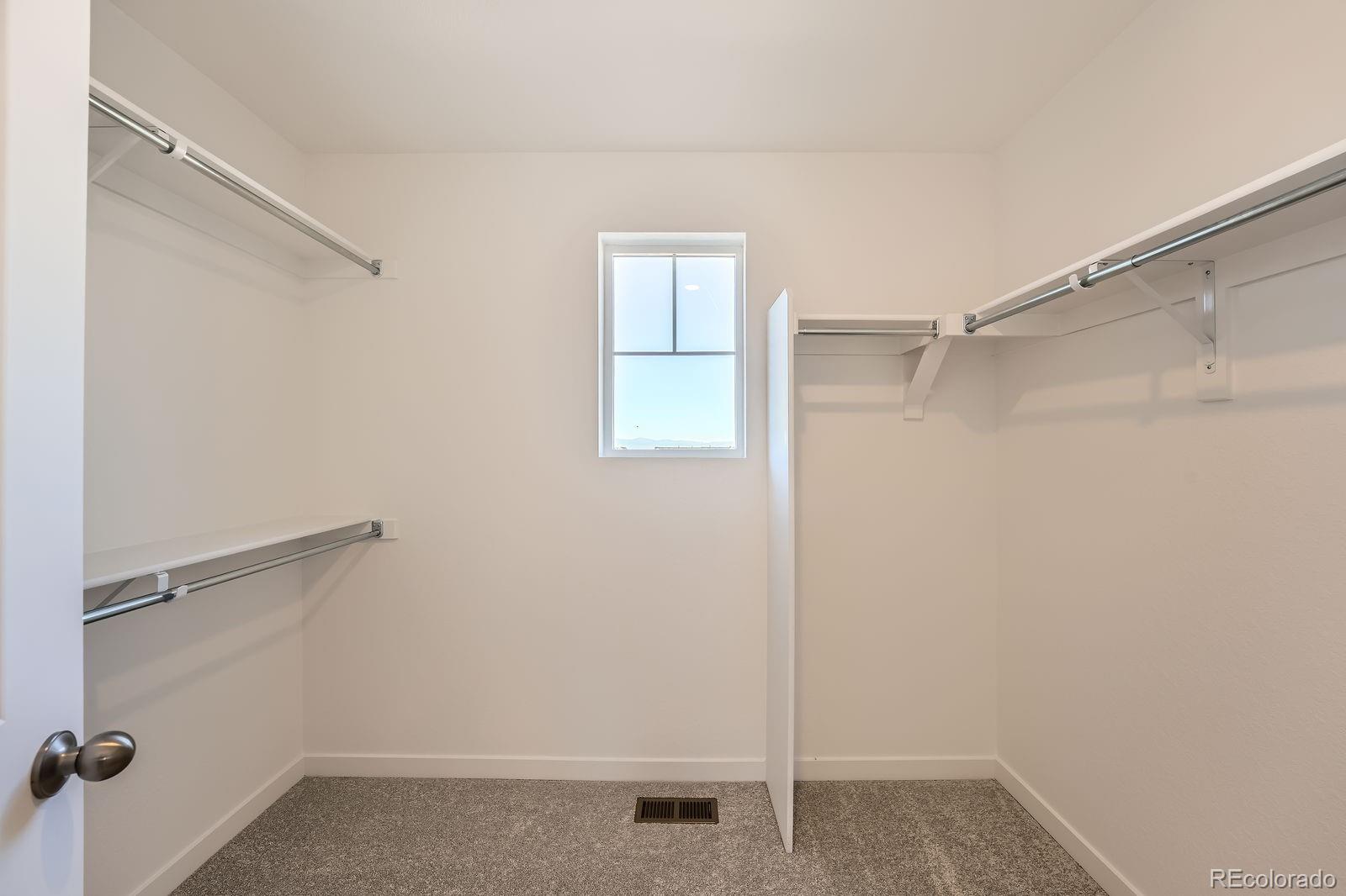 MLS Image #10 for 728 n clubview street,watkins, Colorado