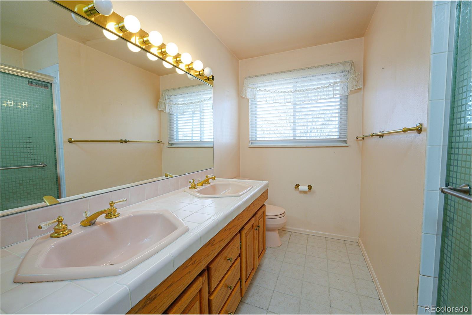 MLS Image #20 for 3000 s newland street,denver, Colorado