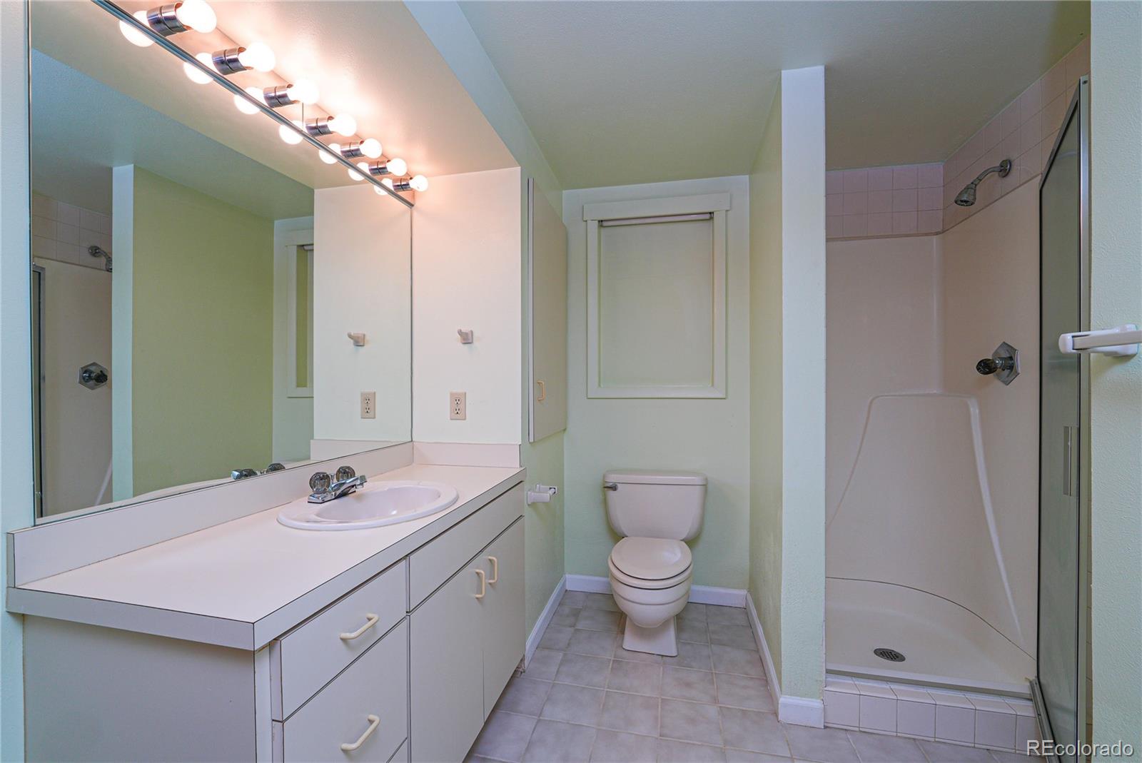 MLS Image #27 for 3000 s newland street,denver, Colorado