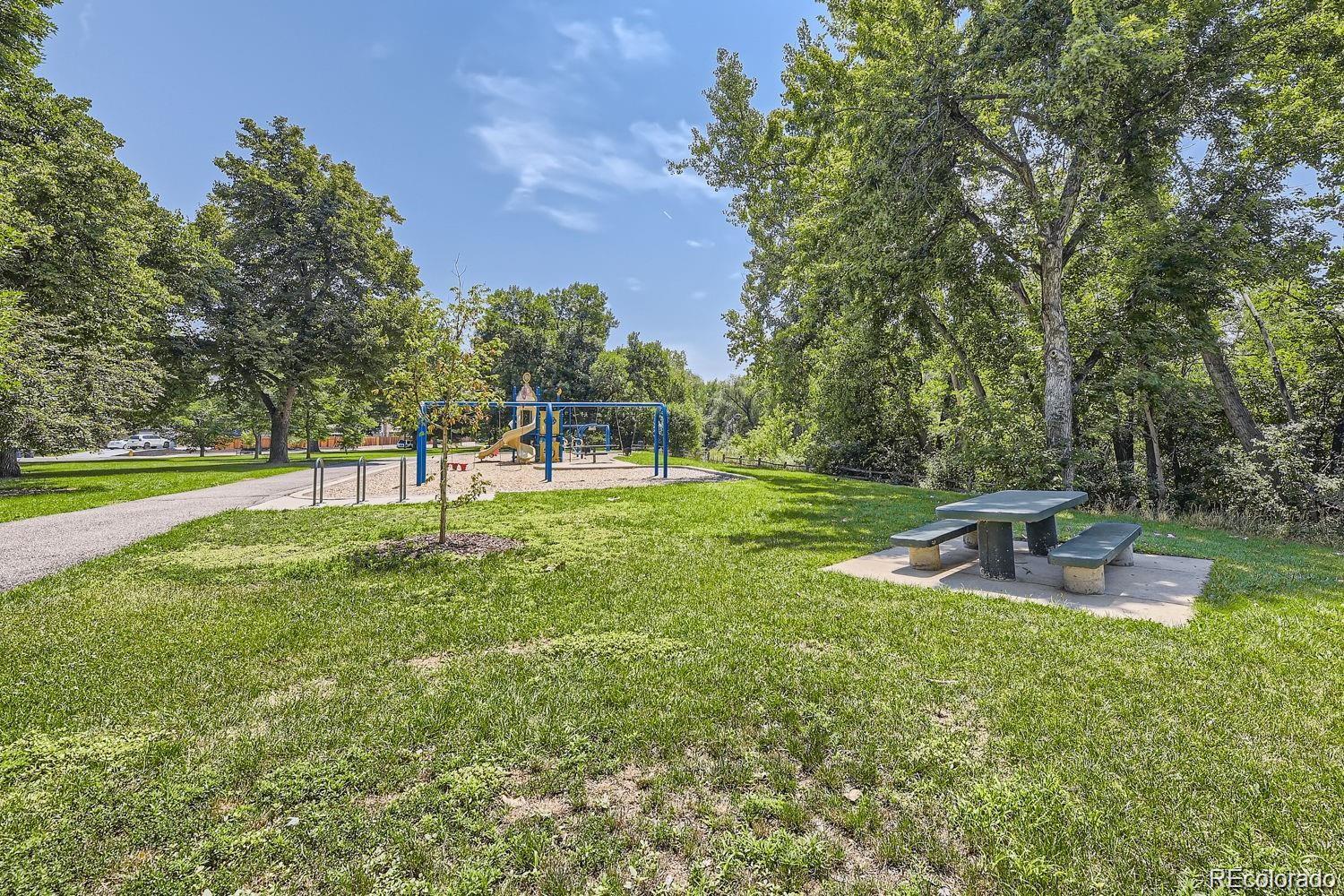 MLS Image #32 for 3000 s newland street,denver, Colorado