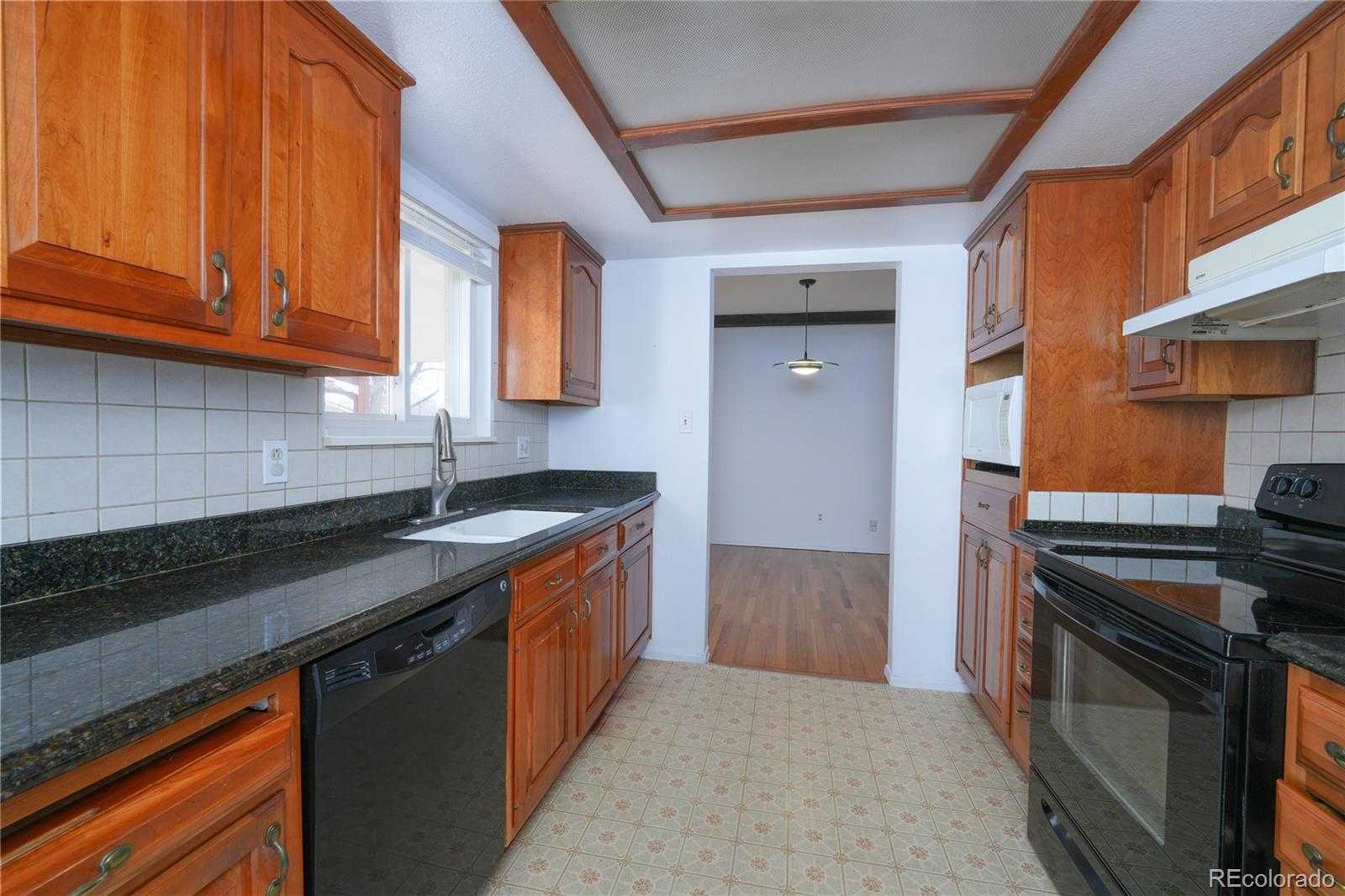 MLS Image #8 for 3000 s newland street,denver, Colorado