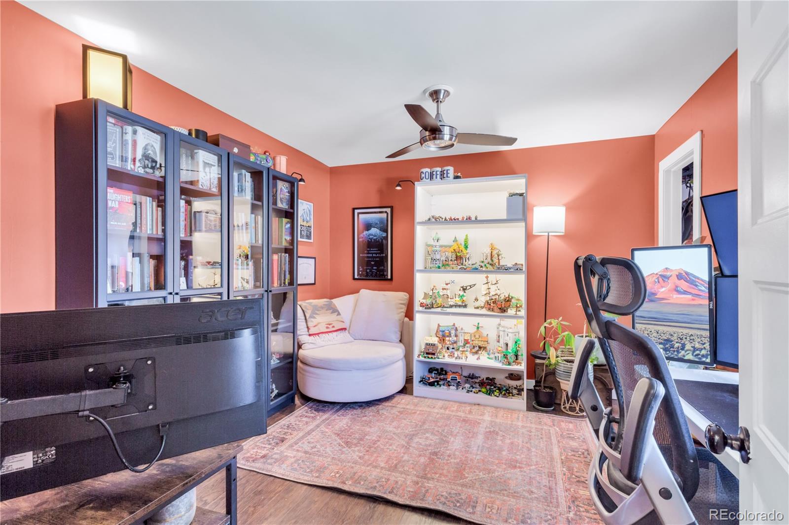 MLS Image #16 for 2496 s leyden street,denver, Colorado