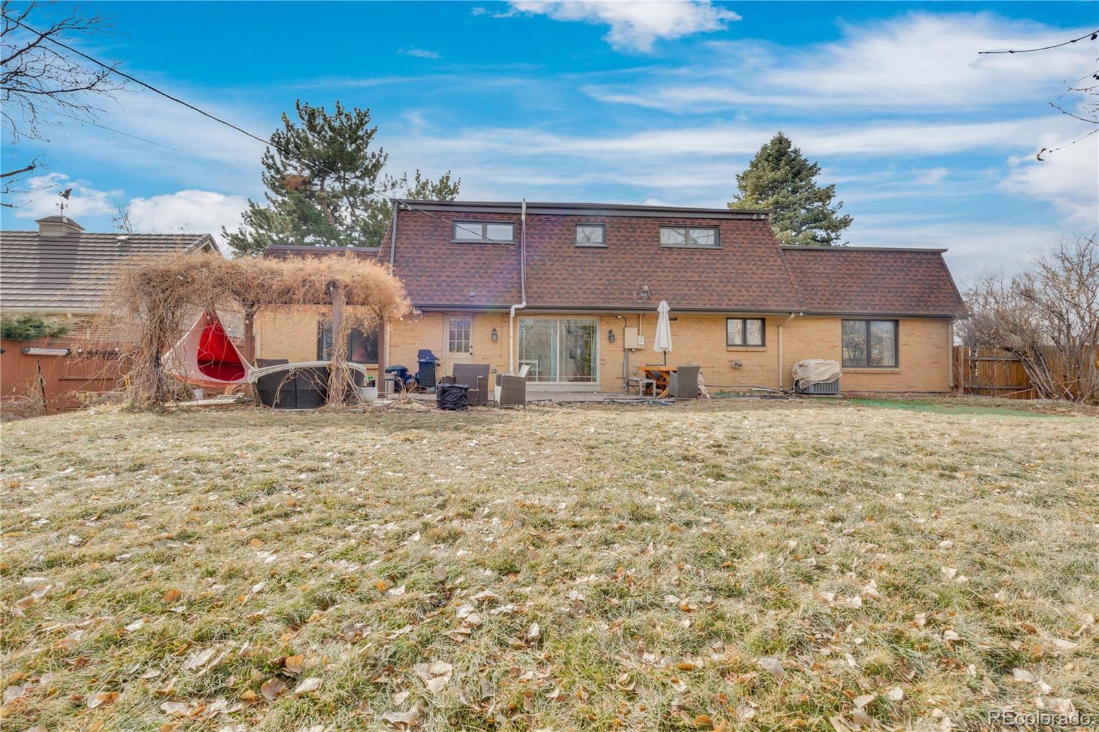 MLS Image #40 for 2496 s leyden street,denver, Colorado