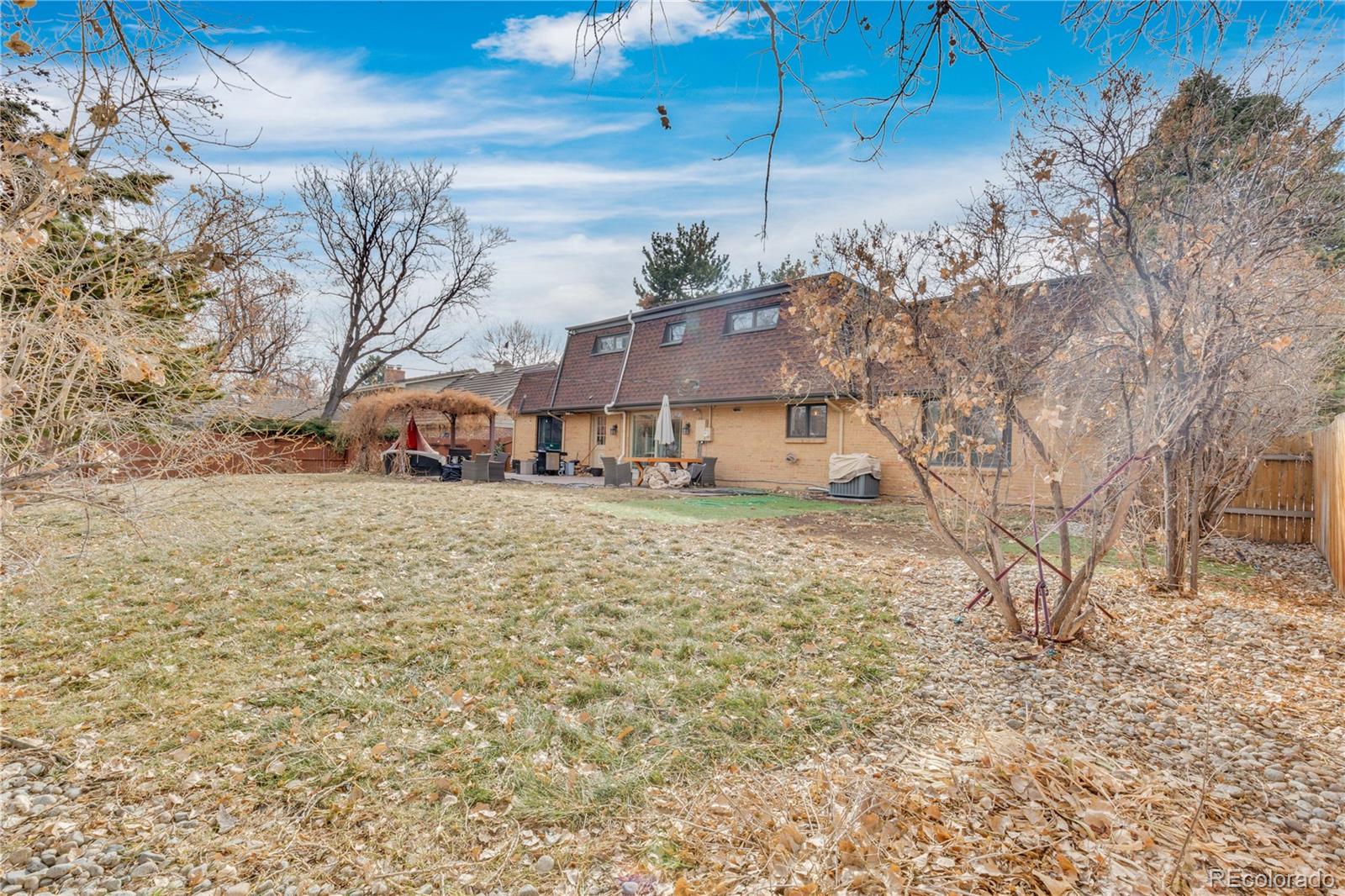 MLS Image #41 for 2496 s leyden street,denver, Colorado