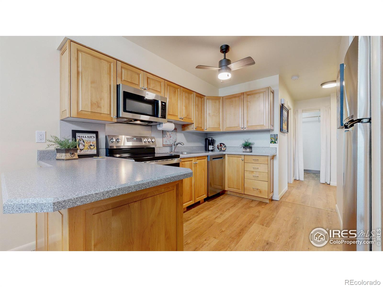 MLS Image #11 for 411 e drake road,fort collins, Colorado