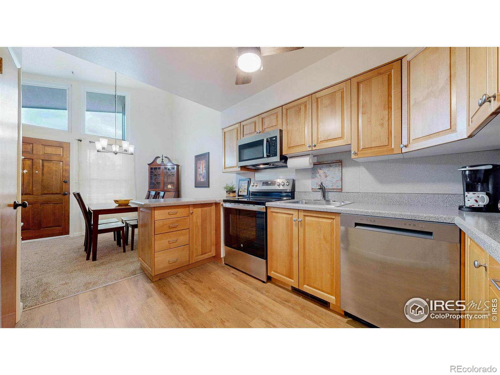 MLS Image #12 for 411 e drake road,fort collins, Colorado